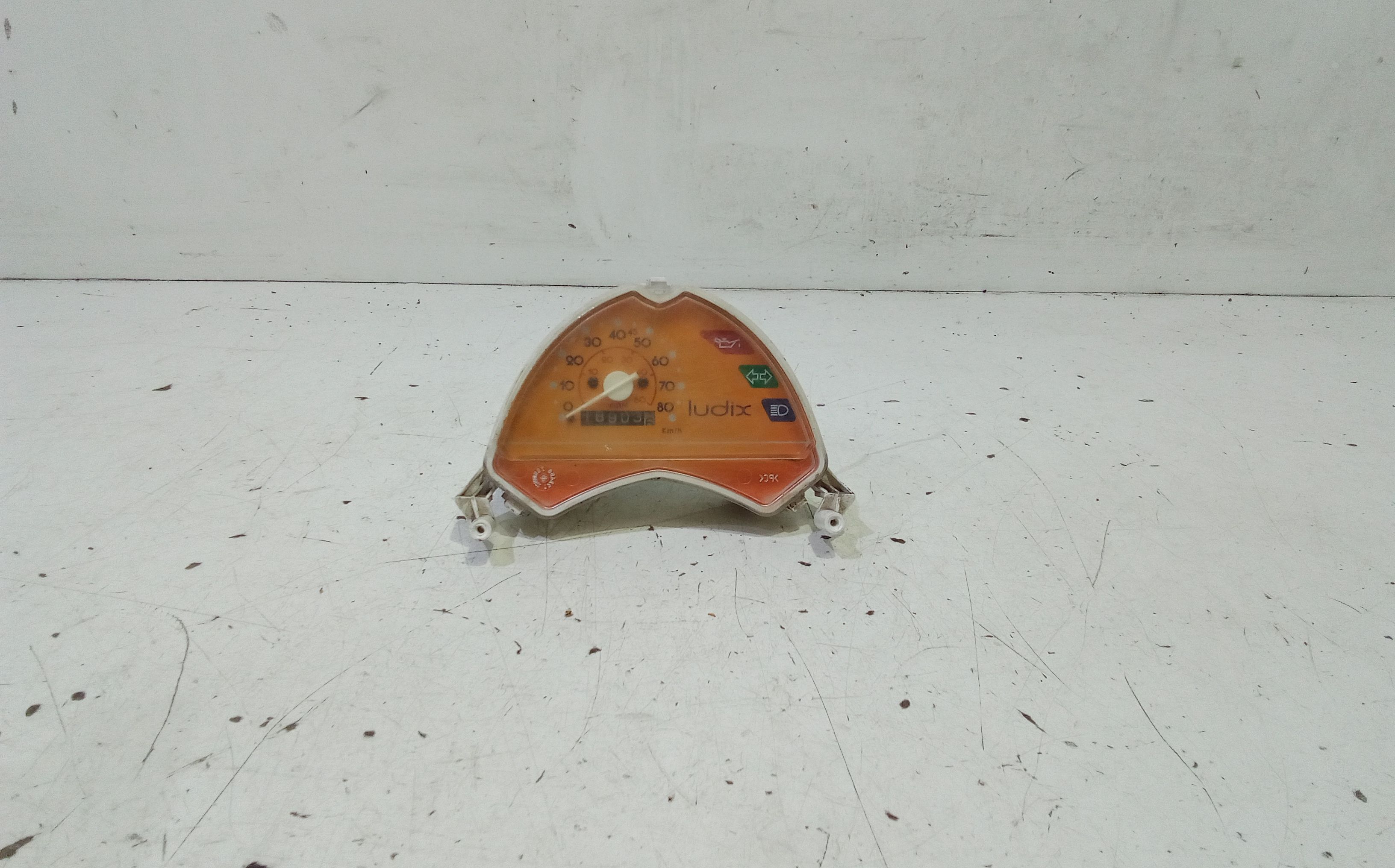 Quadro Portastrumenti Usato