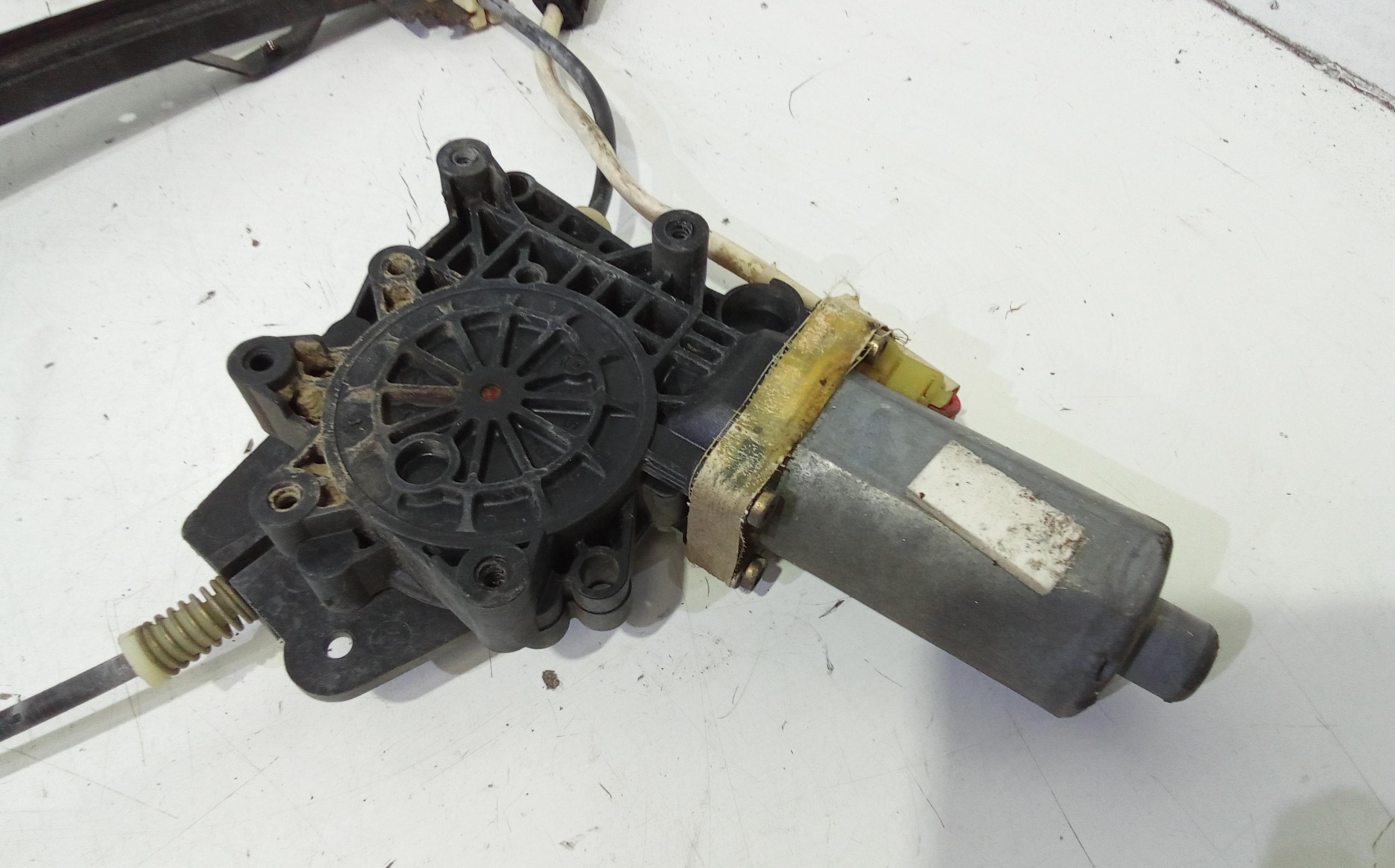 Alzacristallo Porta Post. Sinistro Usato