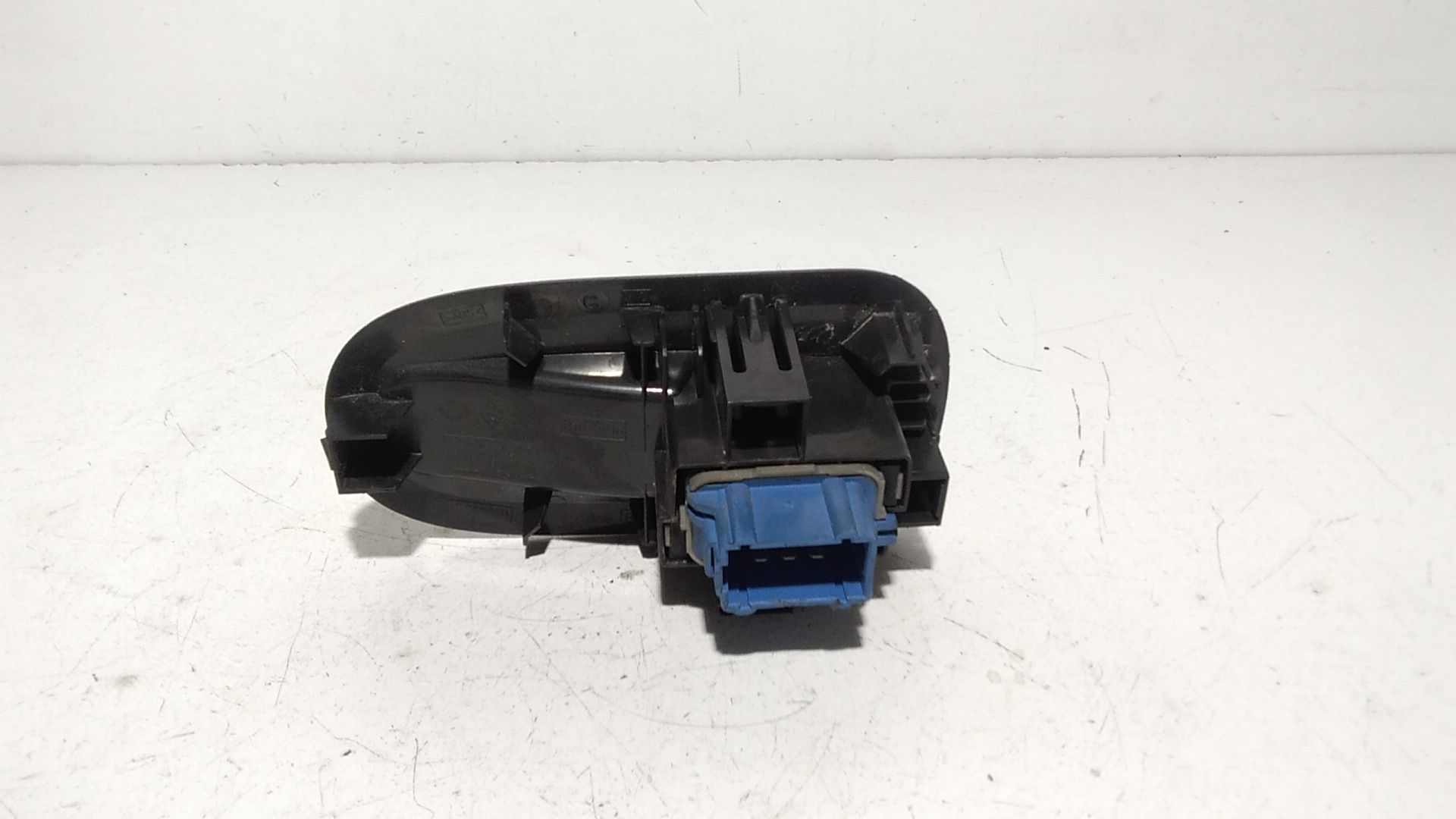 Interruttore Alzacristalli Porta Ant. Destro Usato