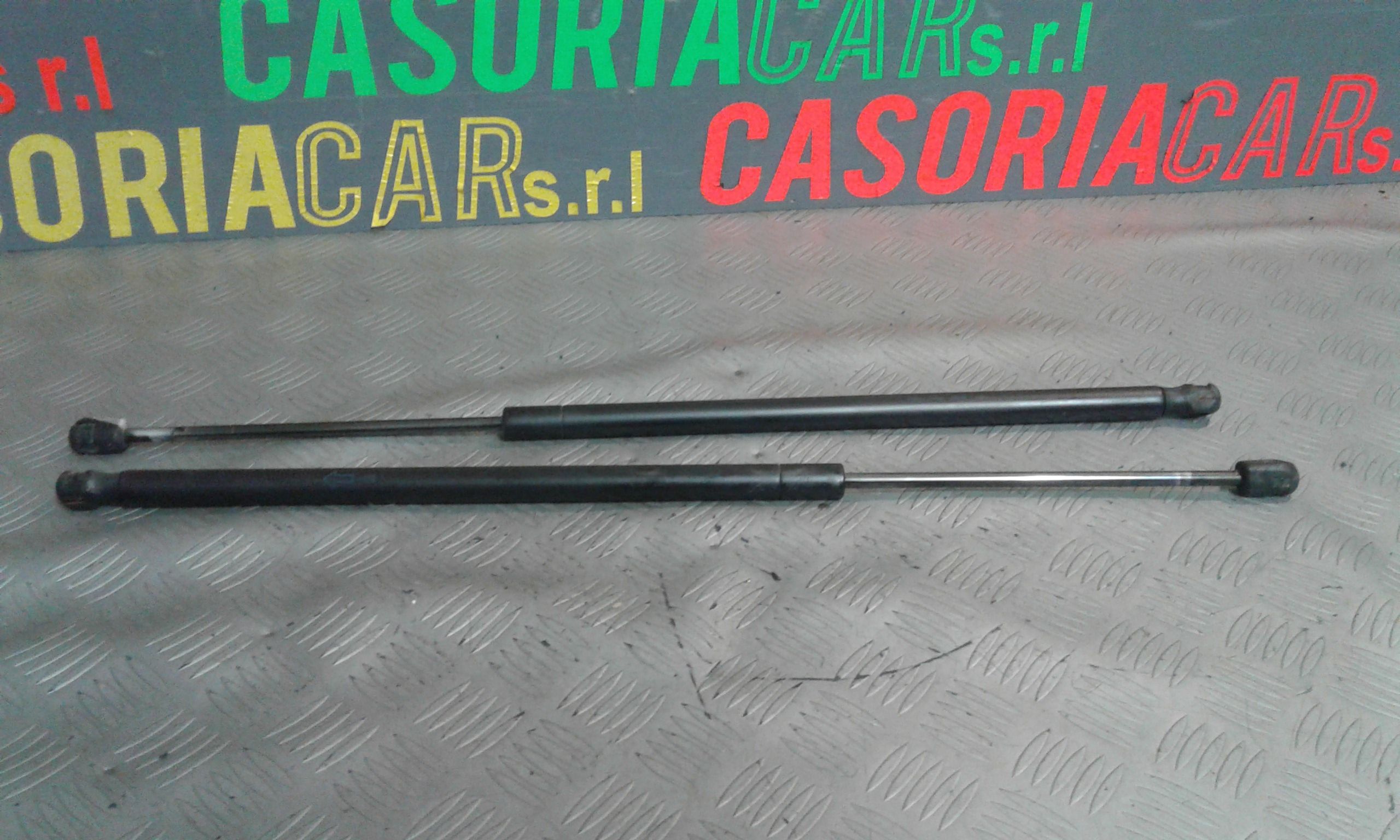 Cerniera Cofano Post. Destro Usato