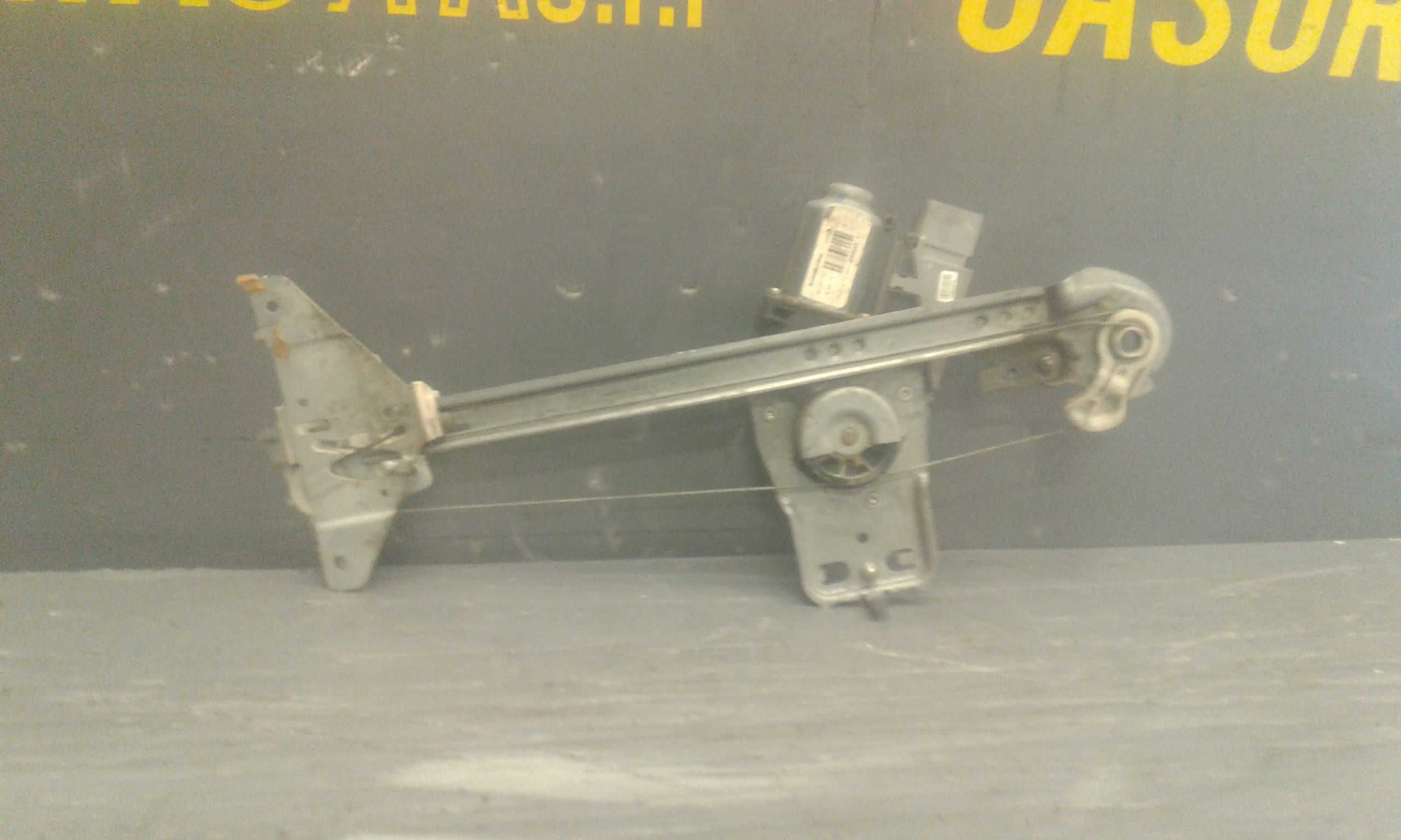 Alzacristallo Porta Post. Sinistro Usato