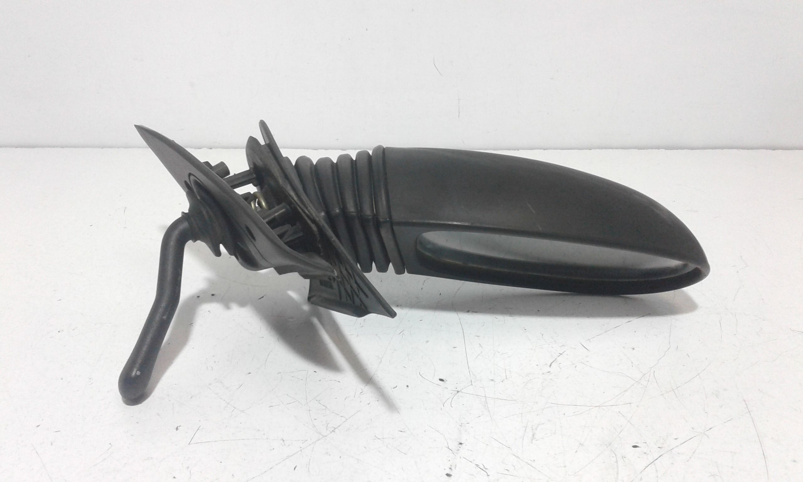 Retrovisore Est. Destro 735250511 Usato