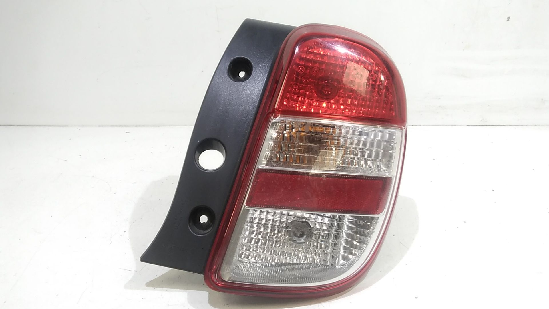 Fanale Post. Destro 265501HA0B Usato