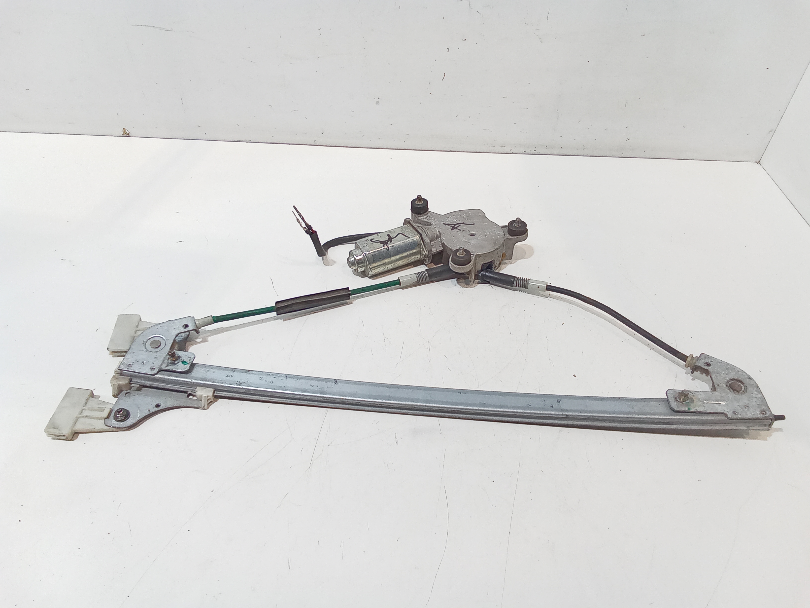 Alzacristallo Porta Ant. Sinistro 9206365 Usato