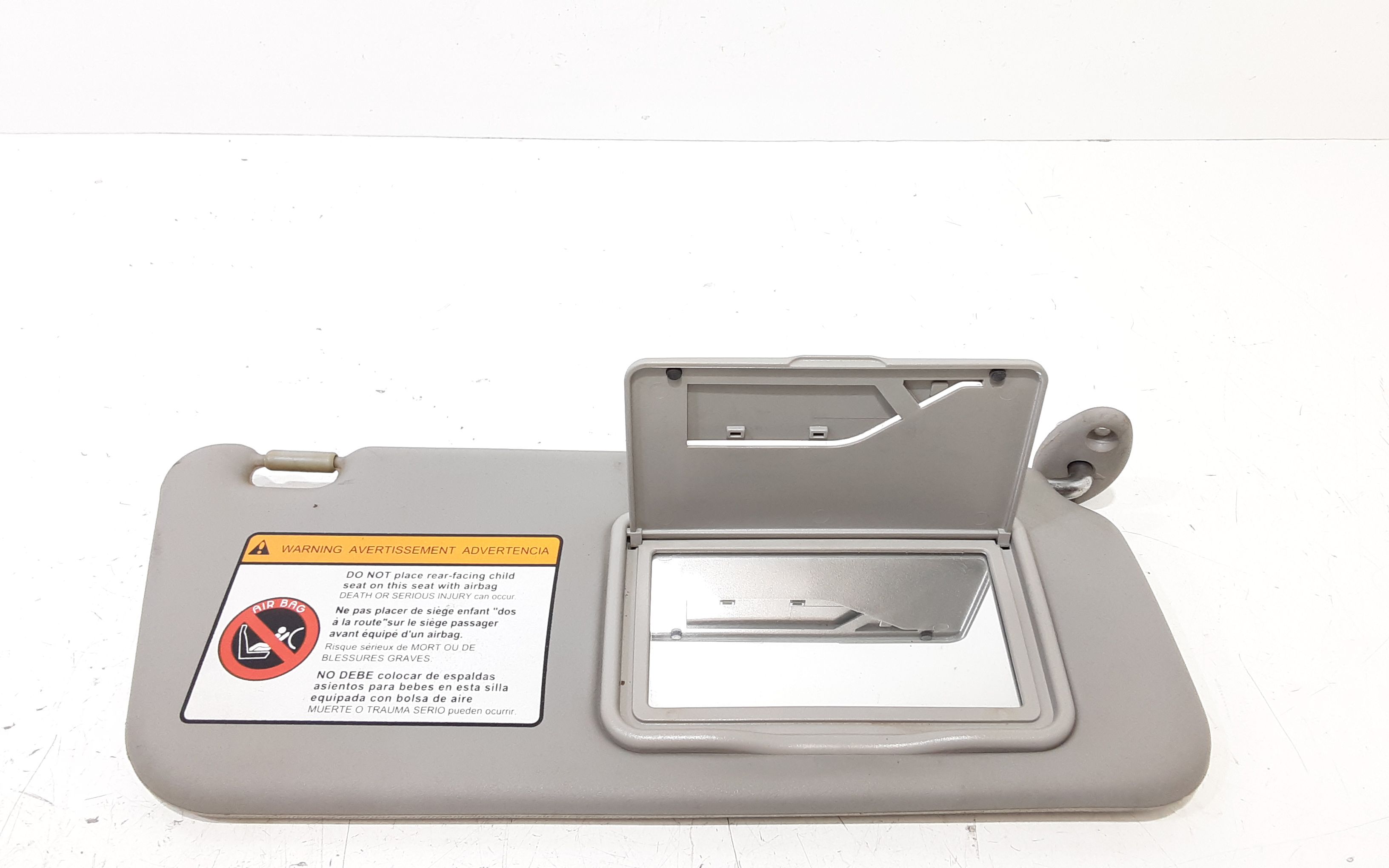 Aletta Parasole Parabrezza Destro 96658514 Usato