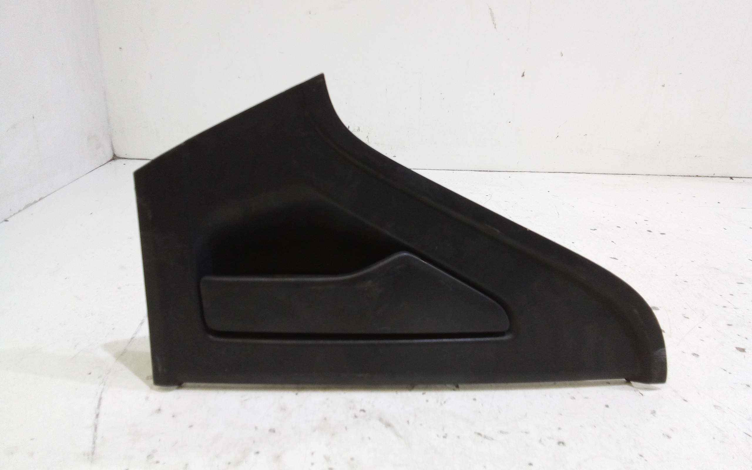 Maniglia Porta Post. Sinistro 8284052R035PK Usato