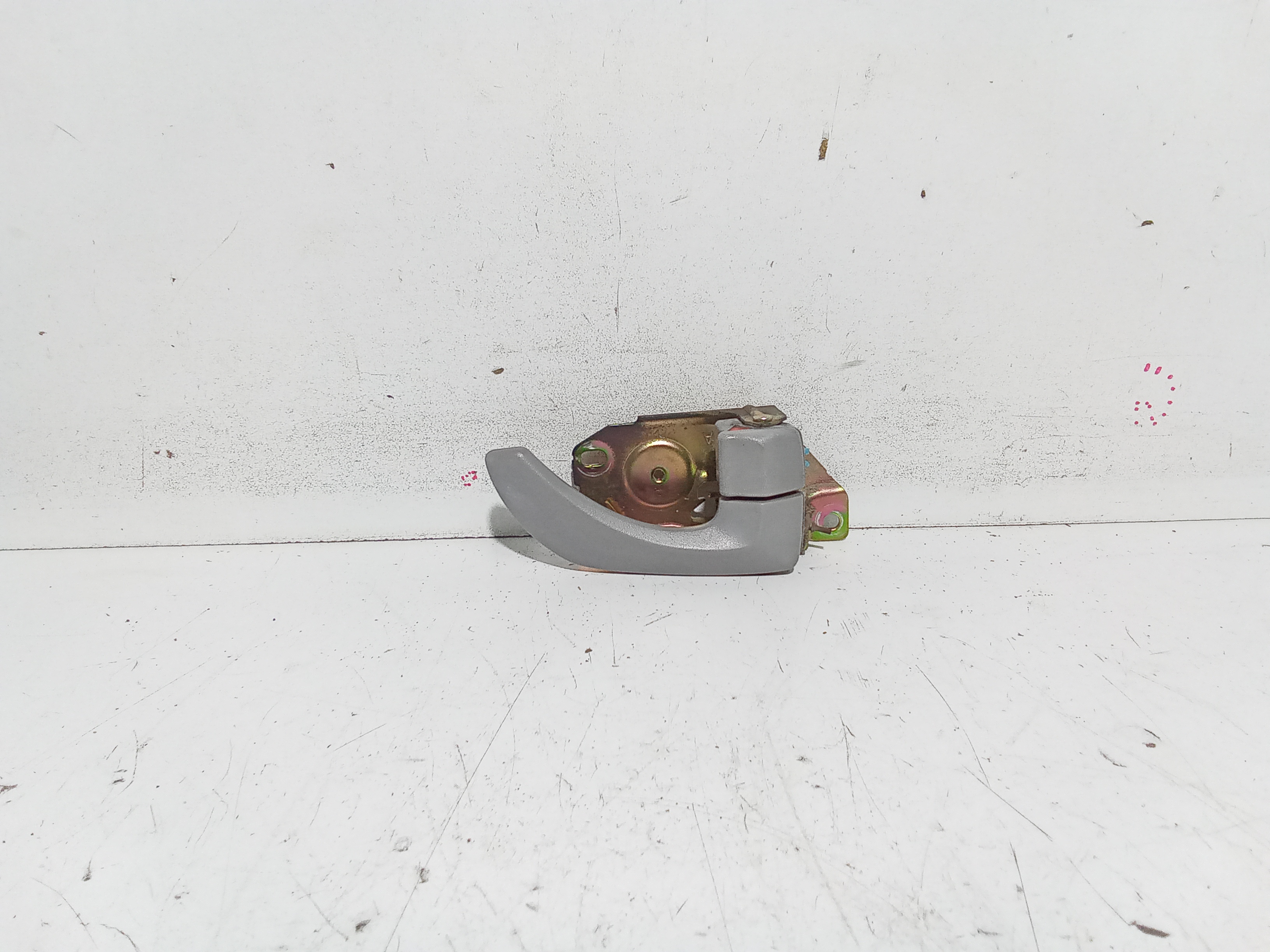 Maniglia Int. Apertura Porta Ant. Destro Usato