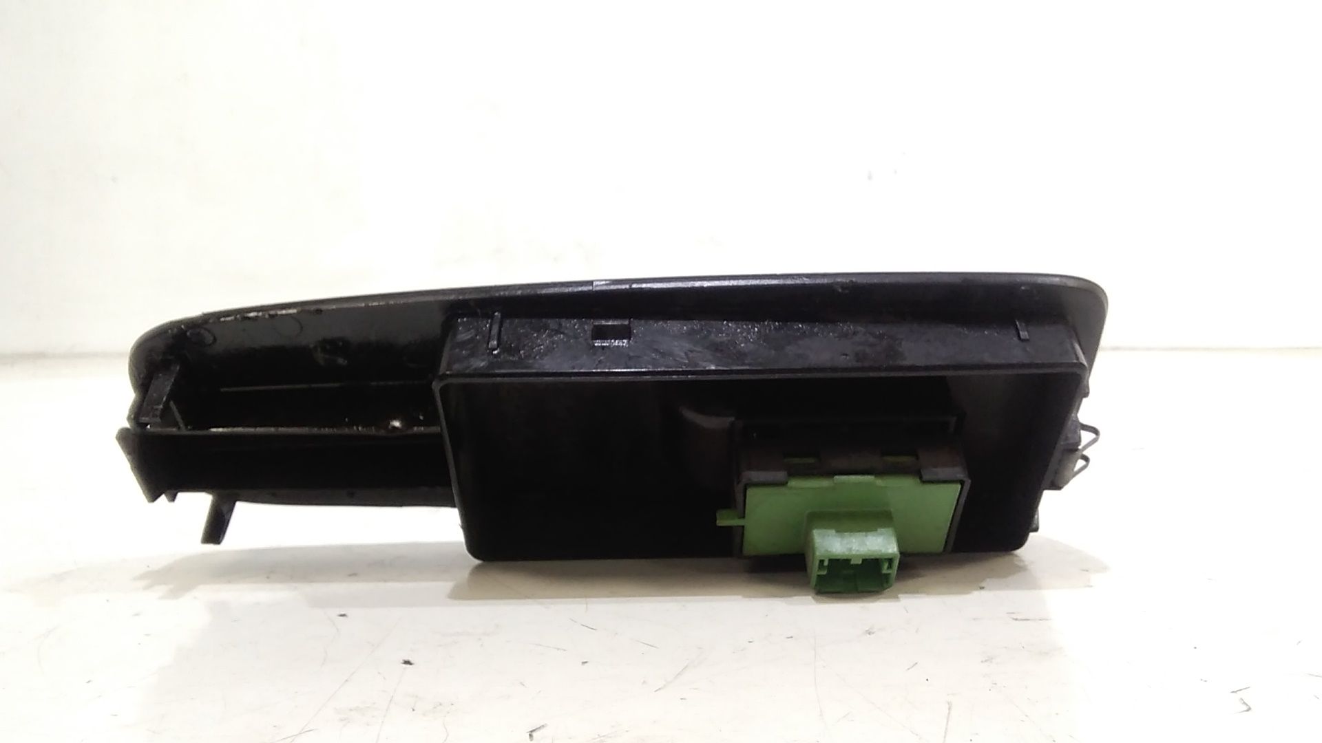 Interruttore Alzacristalli Porta Ant. Destro Usato