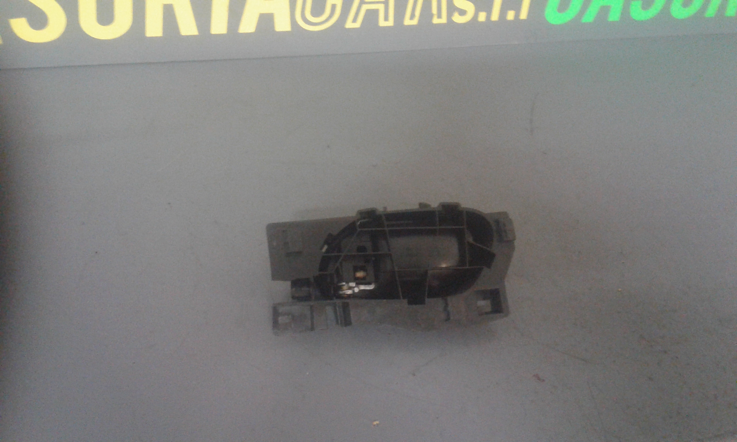 Maniglia Int. Apertura Porta Post. Destro Usato