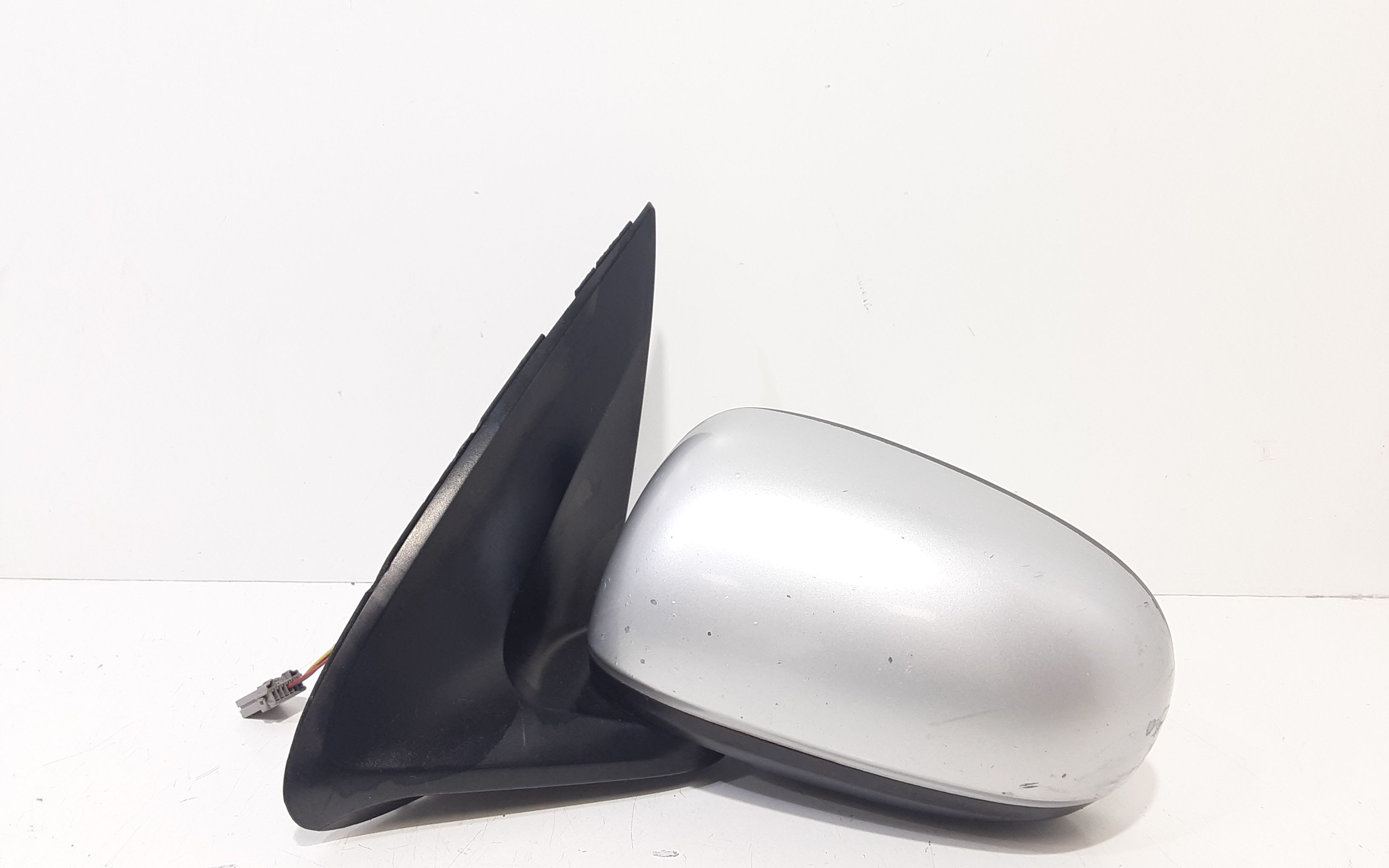 Retrovisore Est. Sinistro 96302BN026 Usato