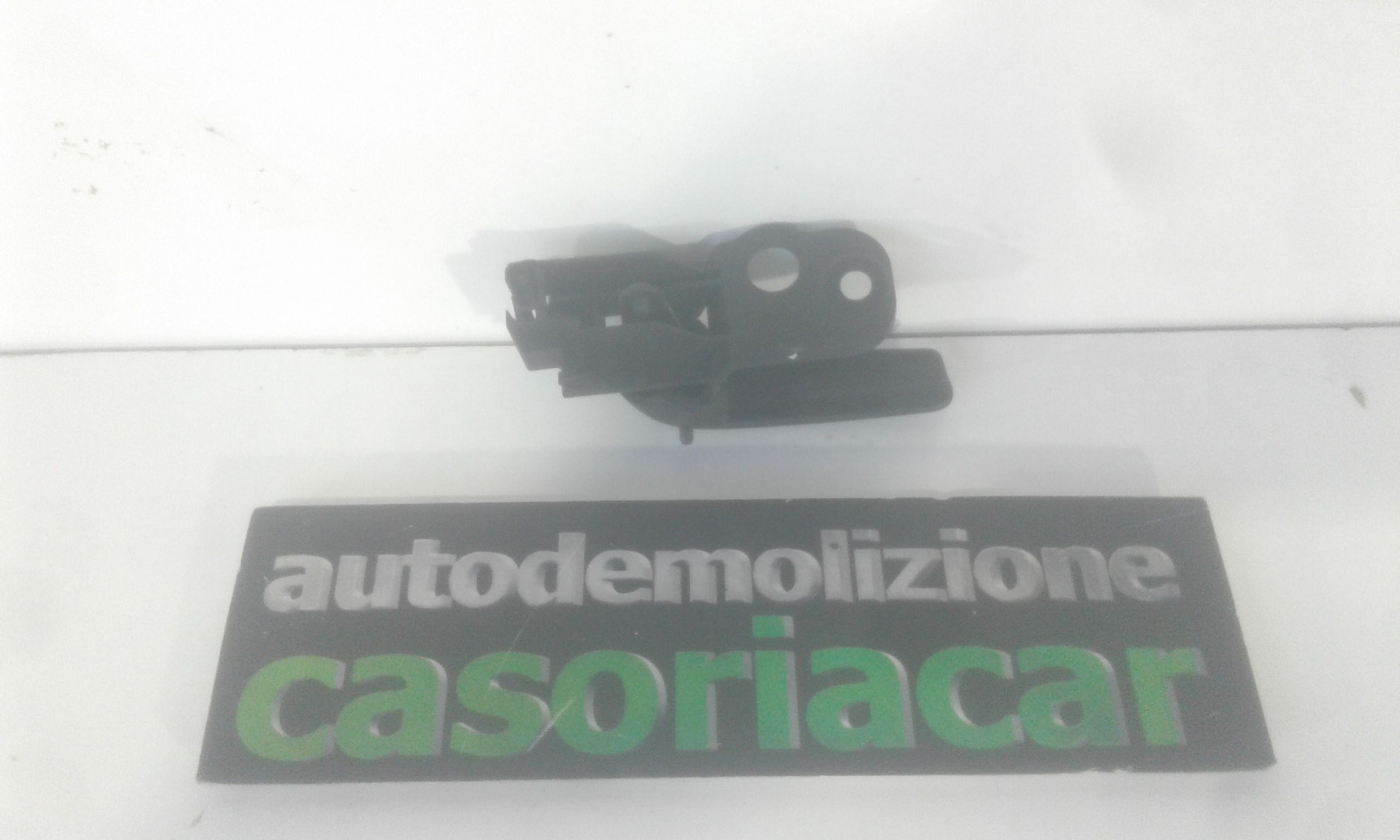 Maniglia Int. Apertura Porta Ant. Destro Usato