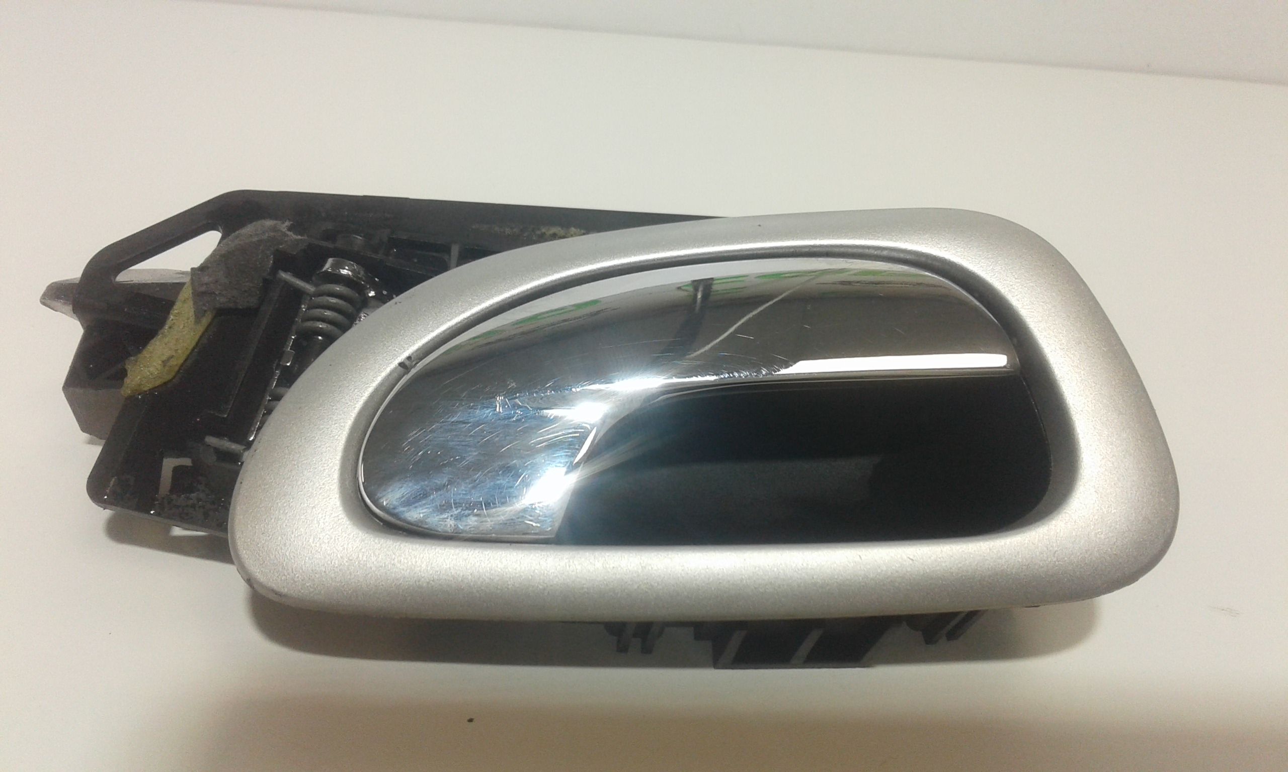 Maniglia Int. Apertura Porta Ant. Destro Usato