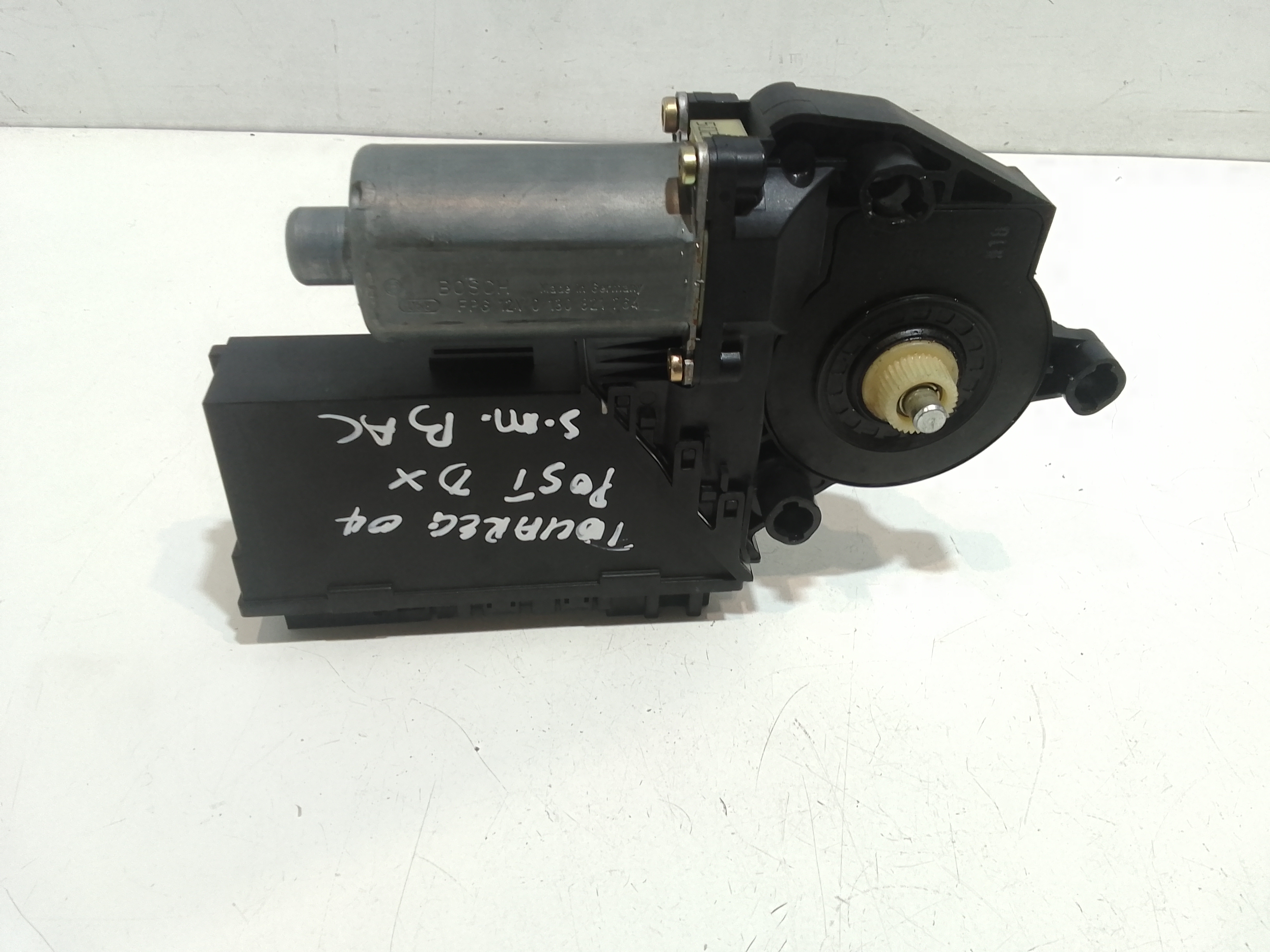 Motorino Alzacristallo Porta Post. Destro 7L0959704CVIN Usato