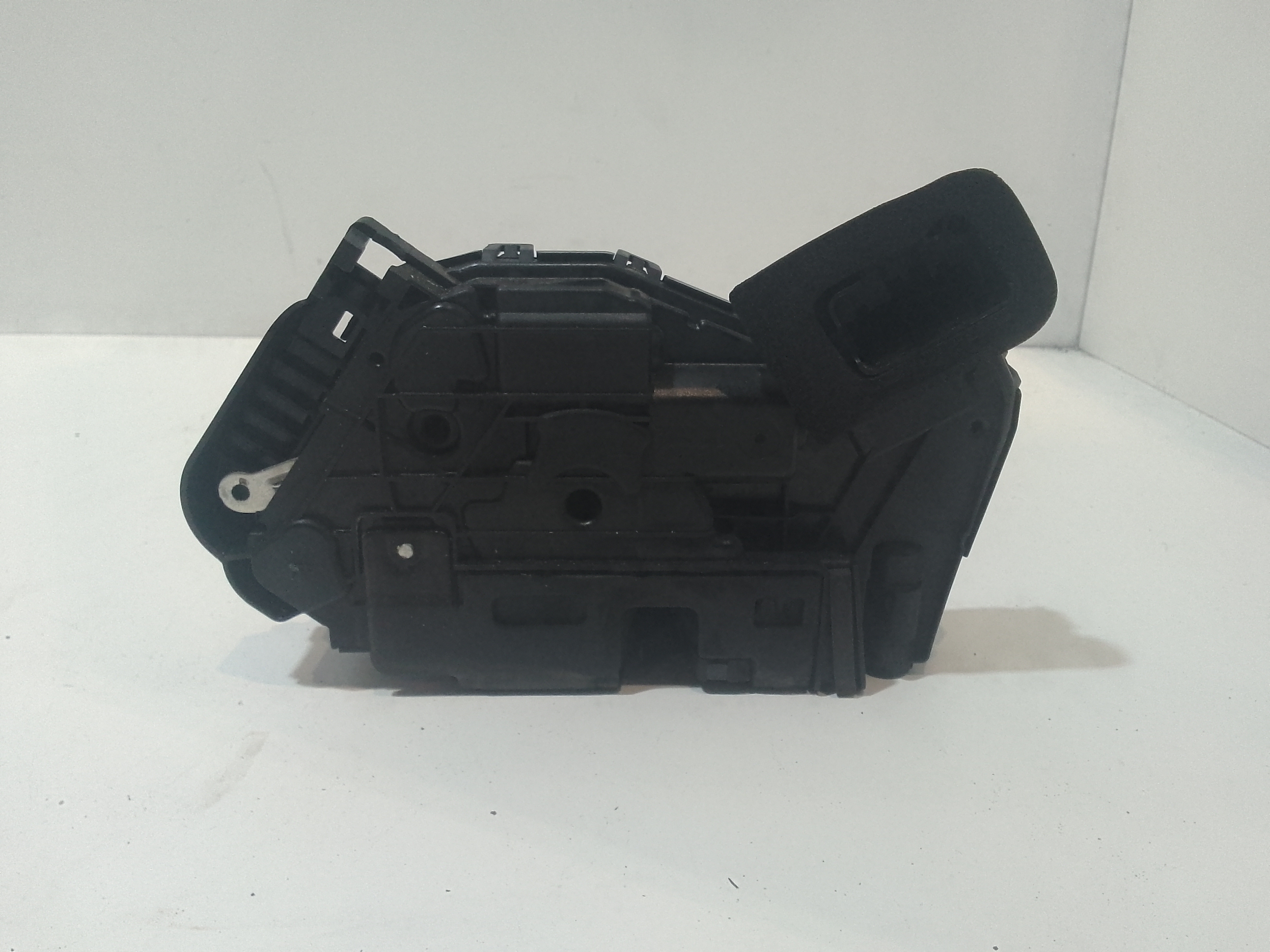 Serratura Porta Ant. Destro 5TB837016B Usato