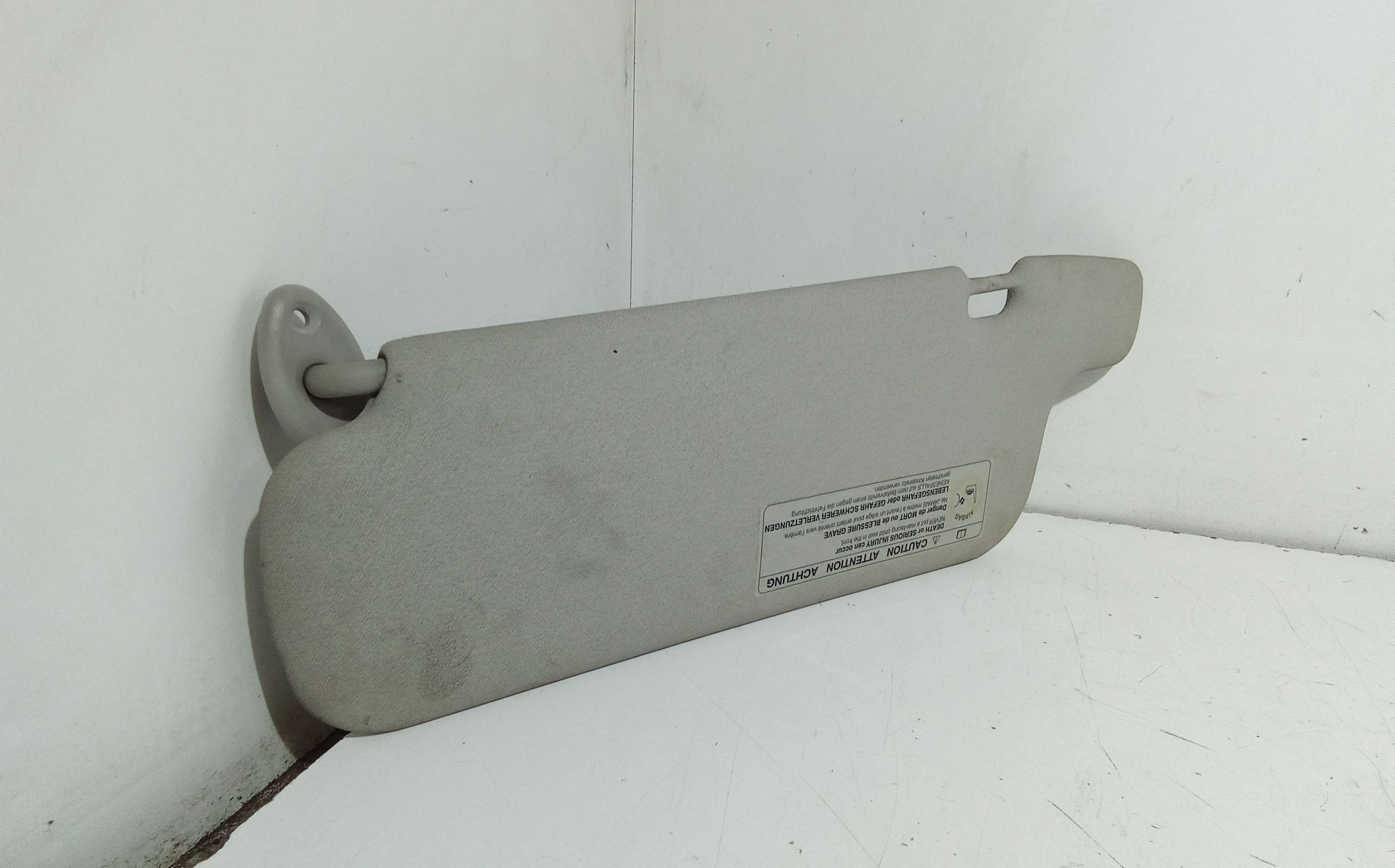 Aletta Parasole Parabrezza Destro 743100D011B0 Usato