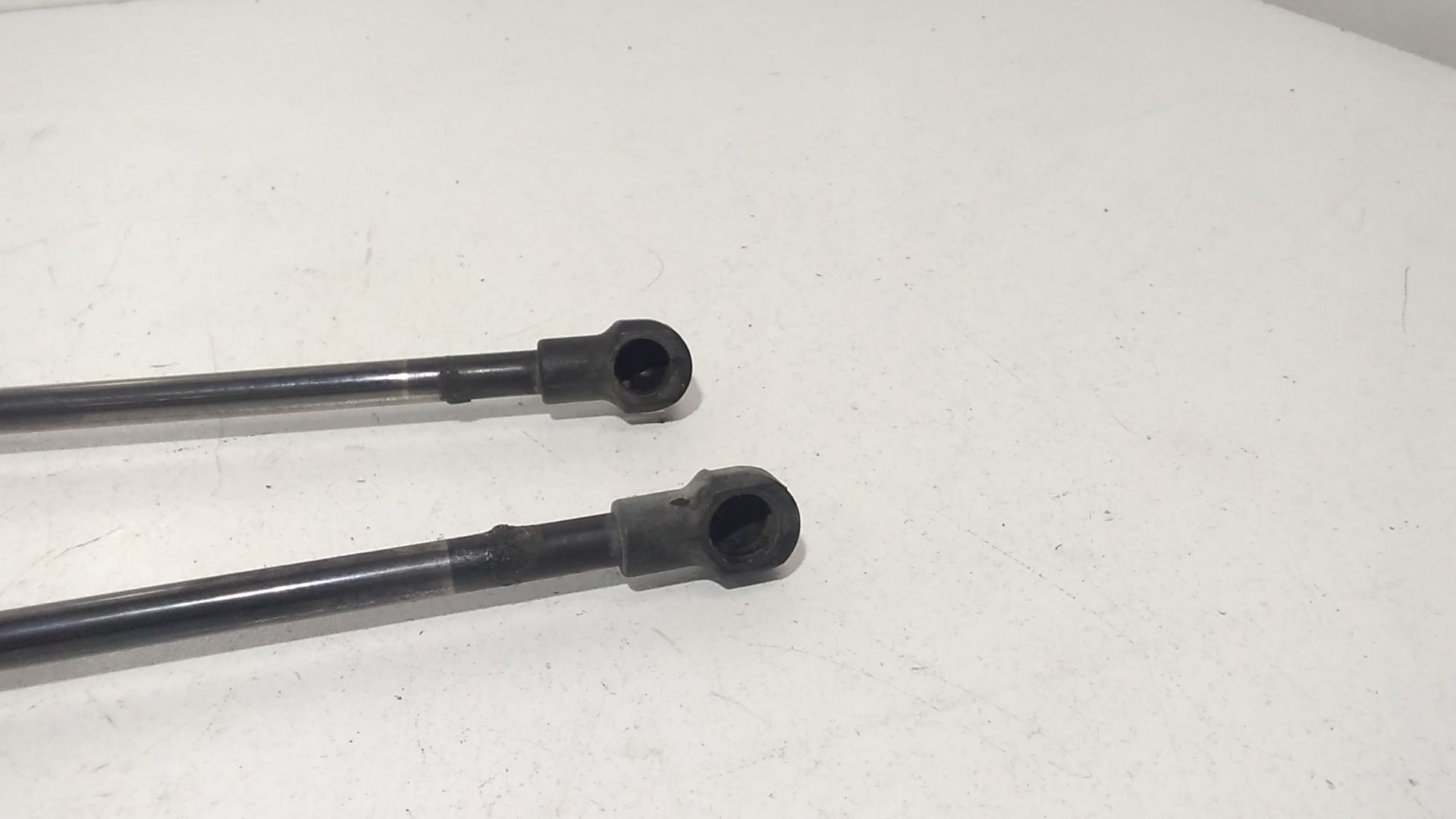 Cerniera Cofano Post. Destro Usato