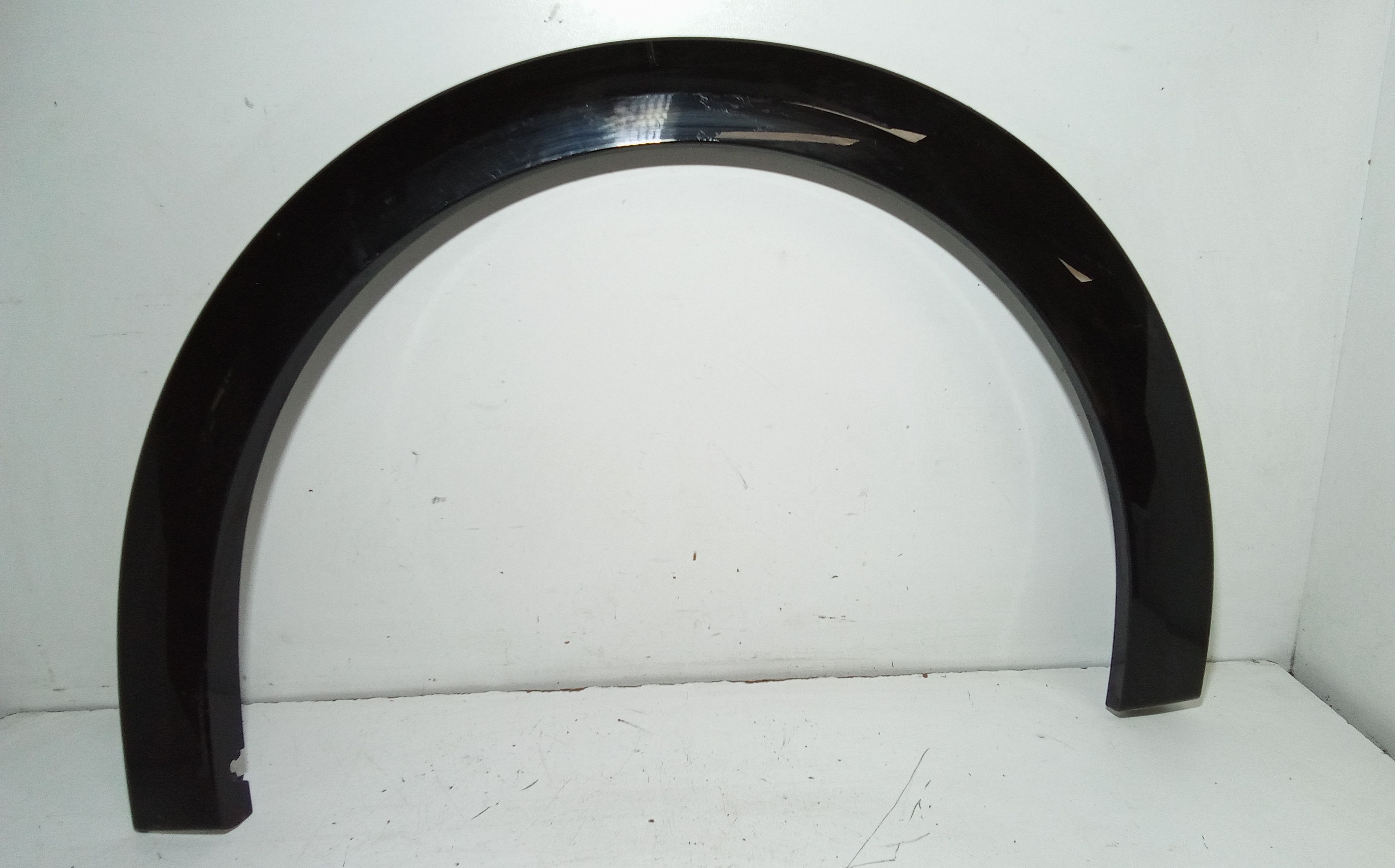 Modanatura Arco Passaruota Ant. Destro 98233010XY Usato