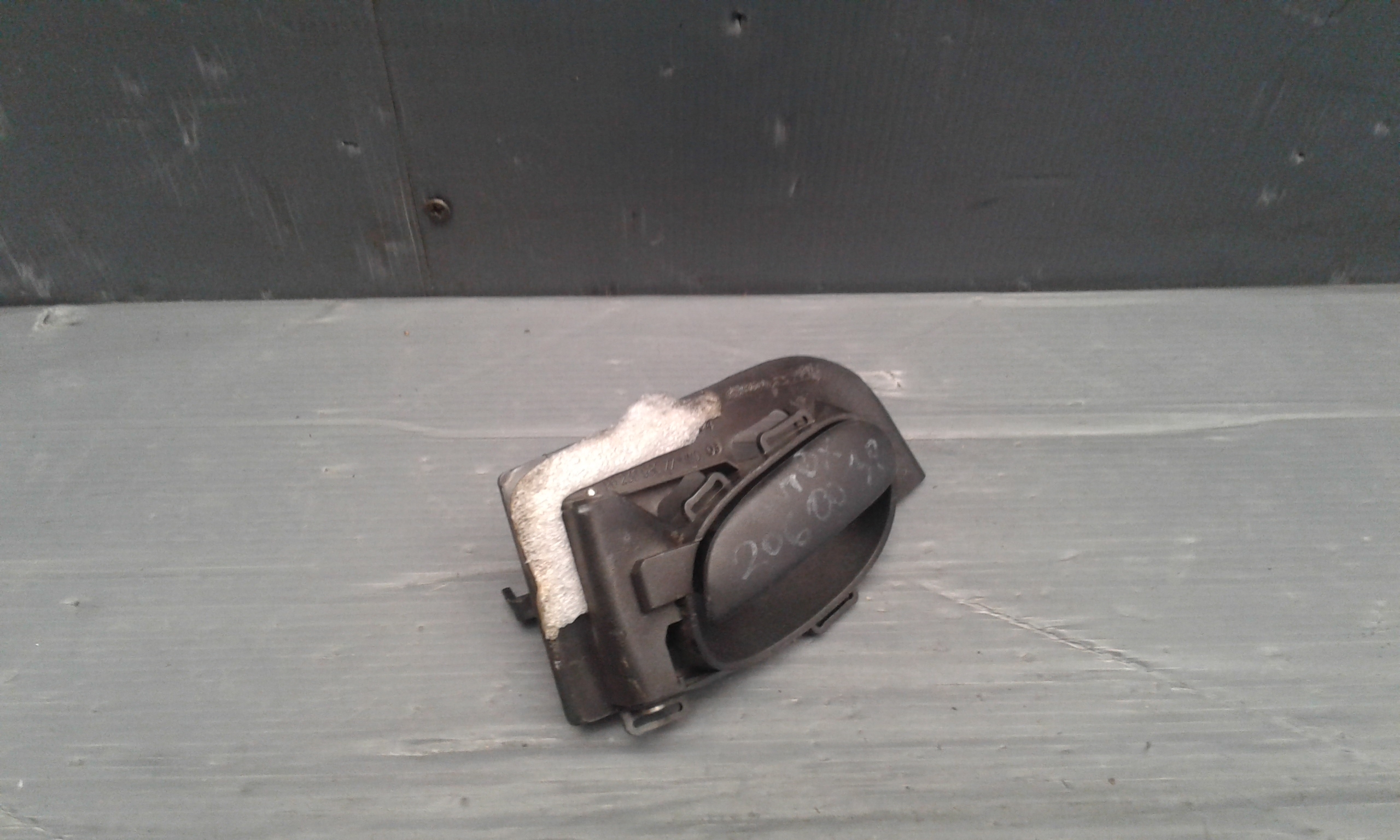 Maniglia Int. Apertura Porta Ant. Destro Usato