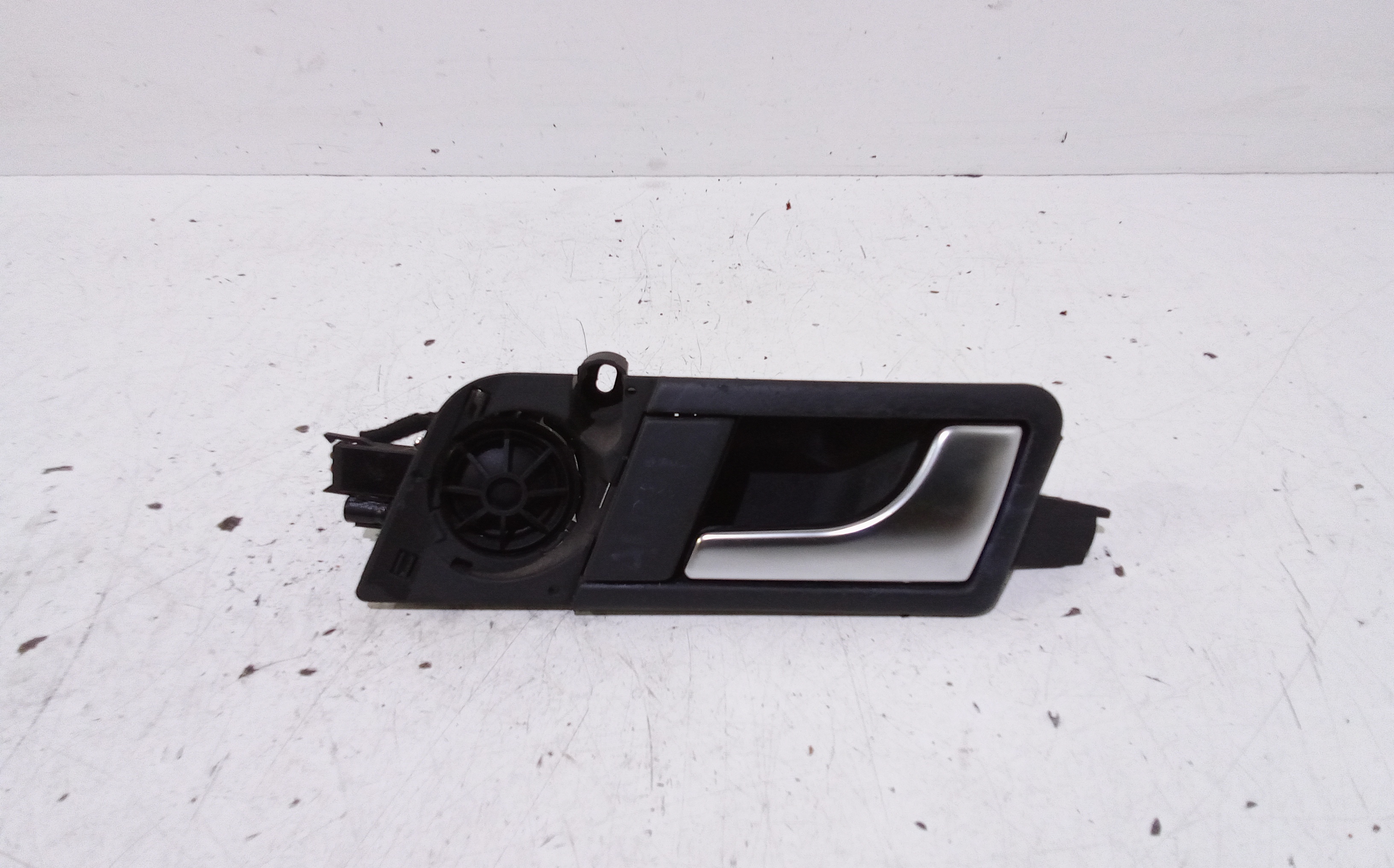 Maniglia Int. Apertura Porta Ant. Destro Usato