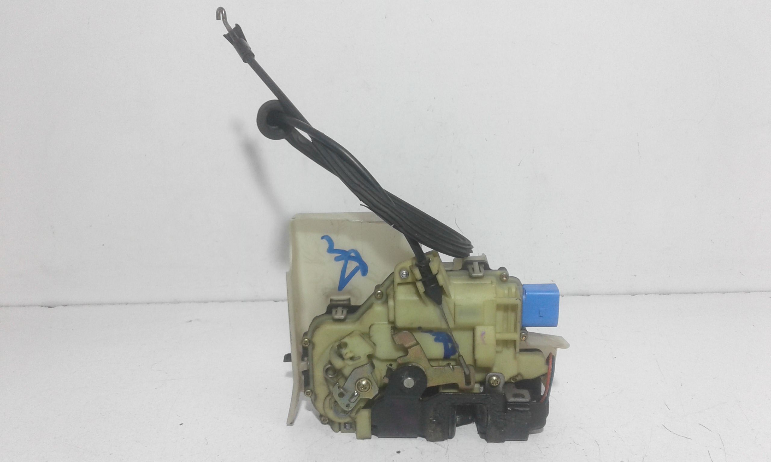 Serratura Porta Ant. Sinistro 7E1837015 Usato