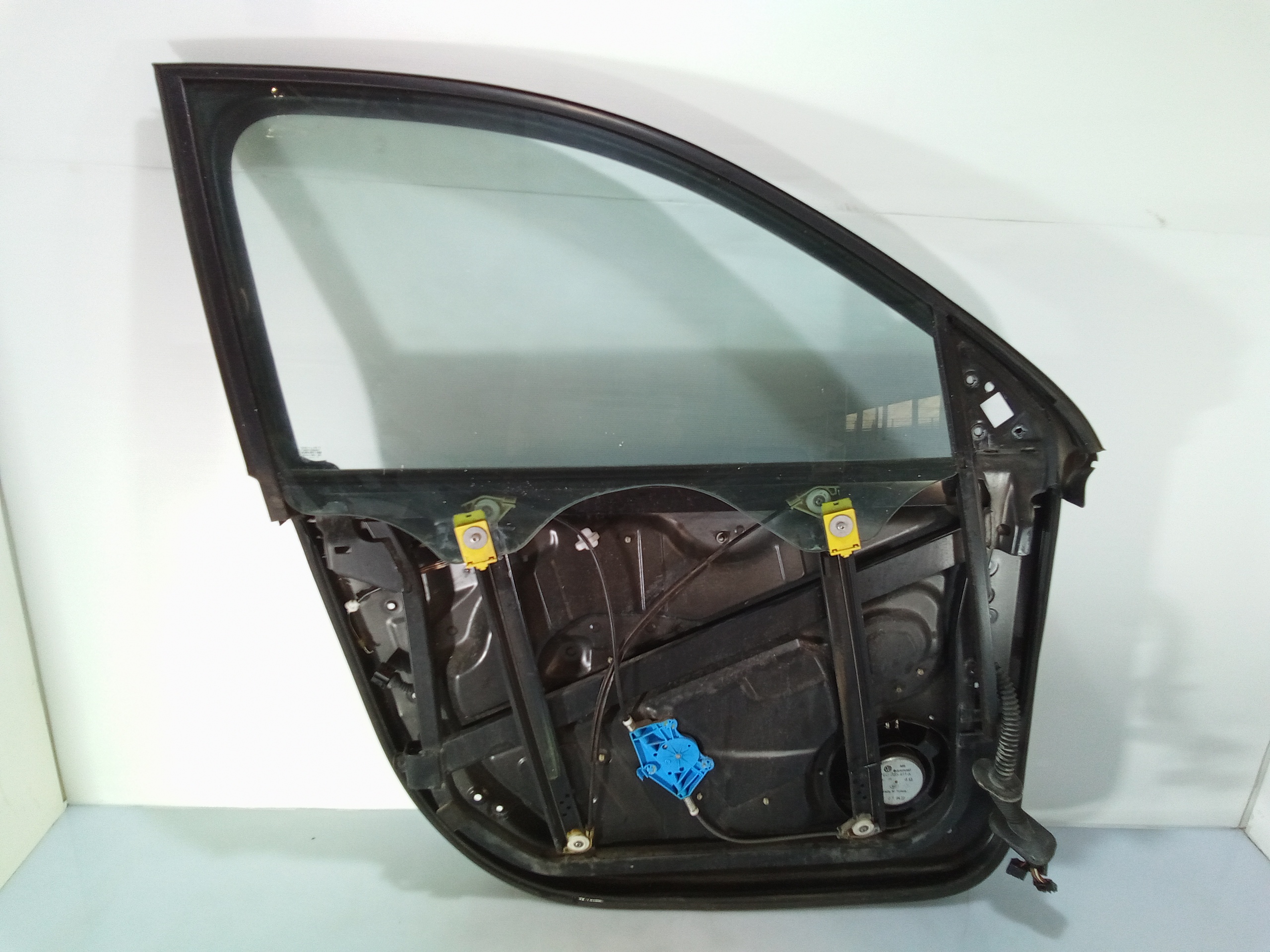 Porta Ant. Destro 7L0831056L Usato