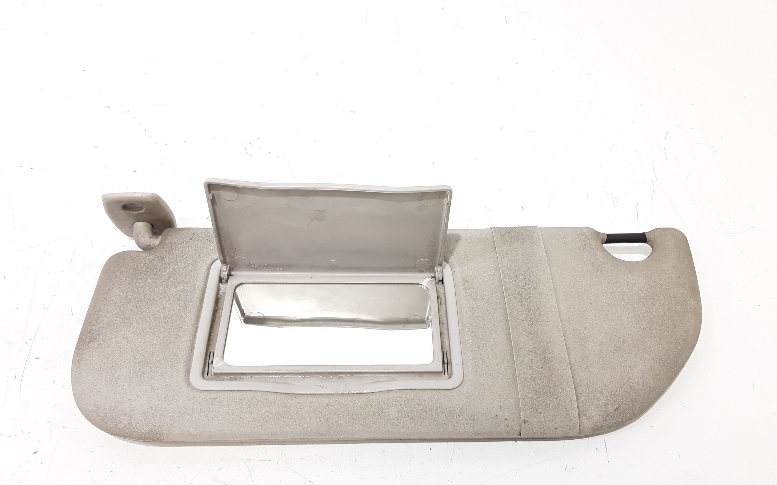 Aletta Parasole Parabrezza Sinistro 0474109010 Usato