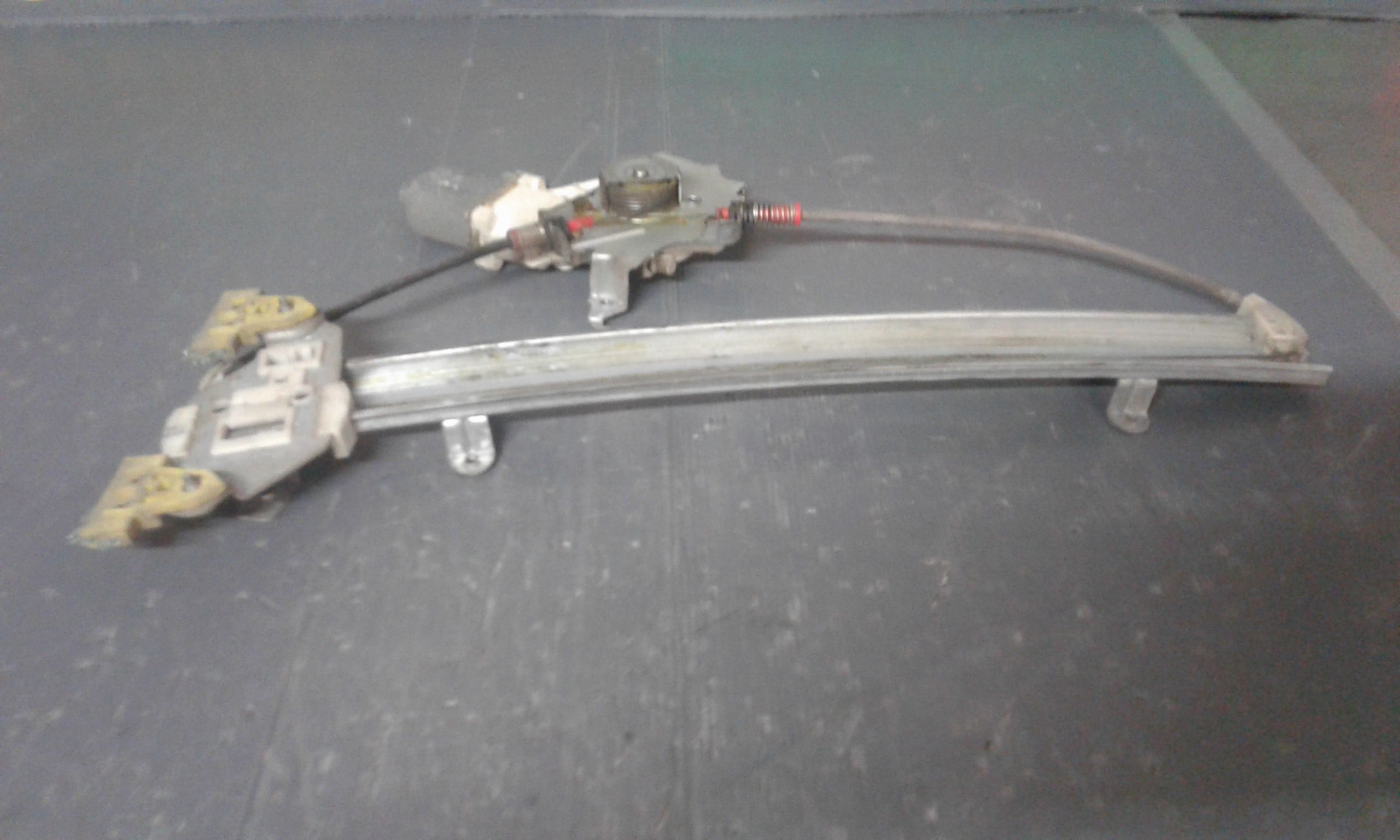 Alzacristallo Porta Ant. Destro Usato