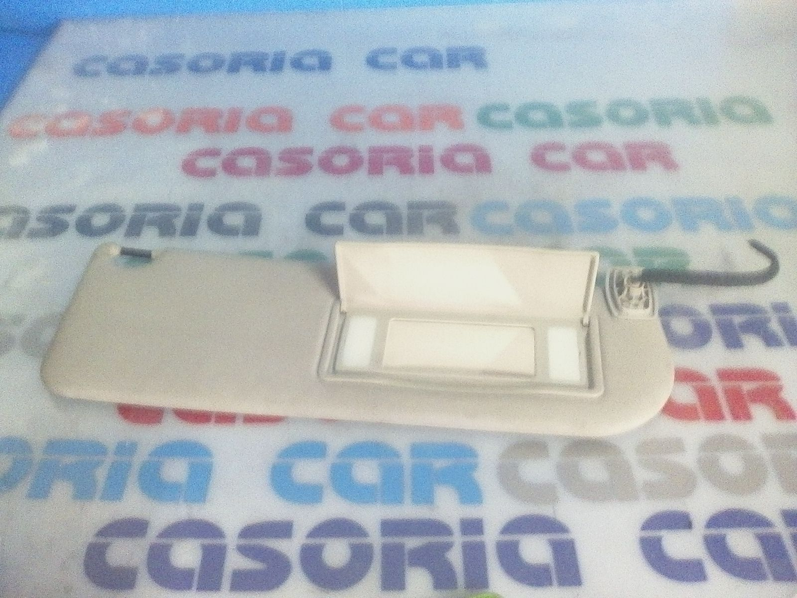 Aletta Parasole Parabrezza Destro 9467252077 Usato