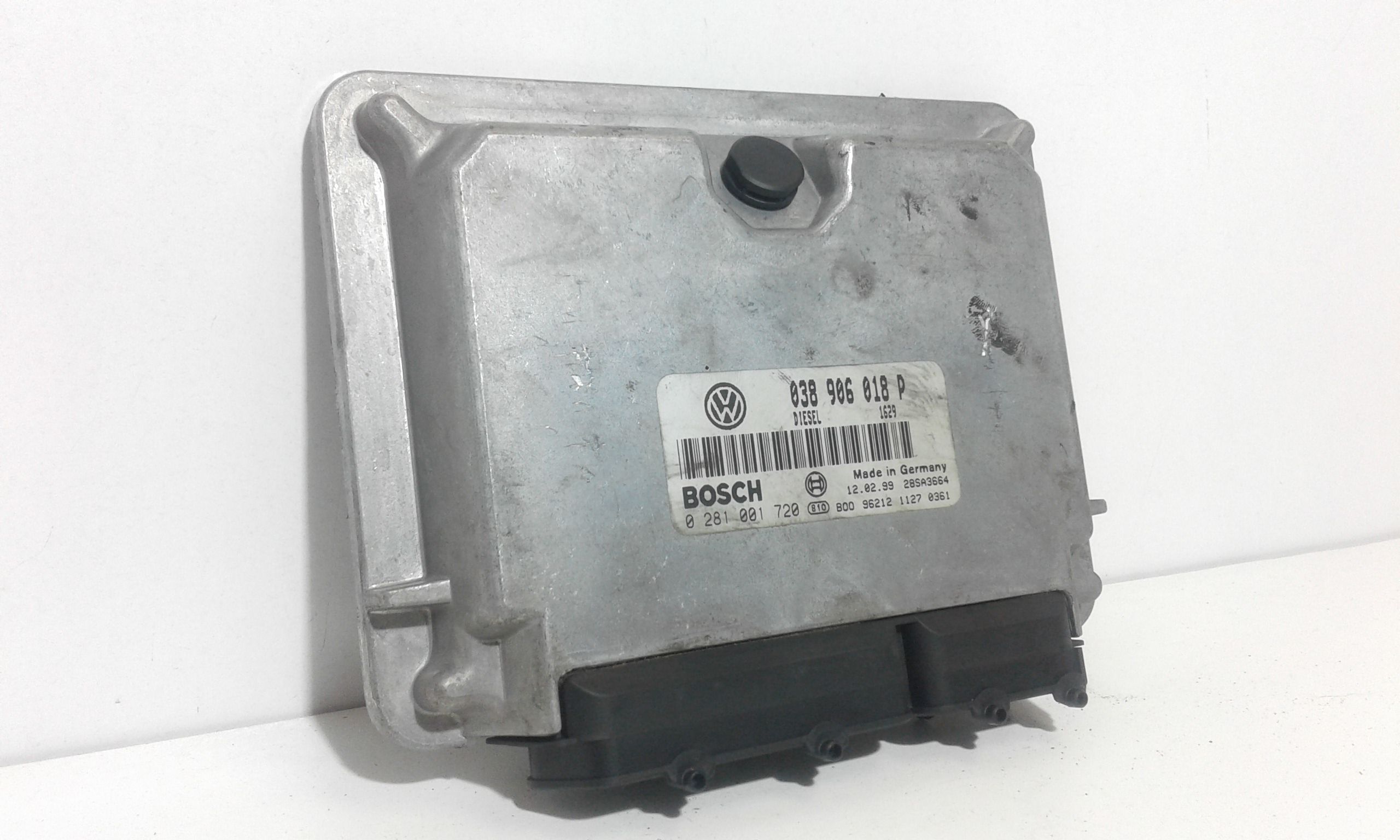 Centralina Iniezione 3B0906018S Usato