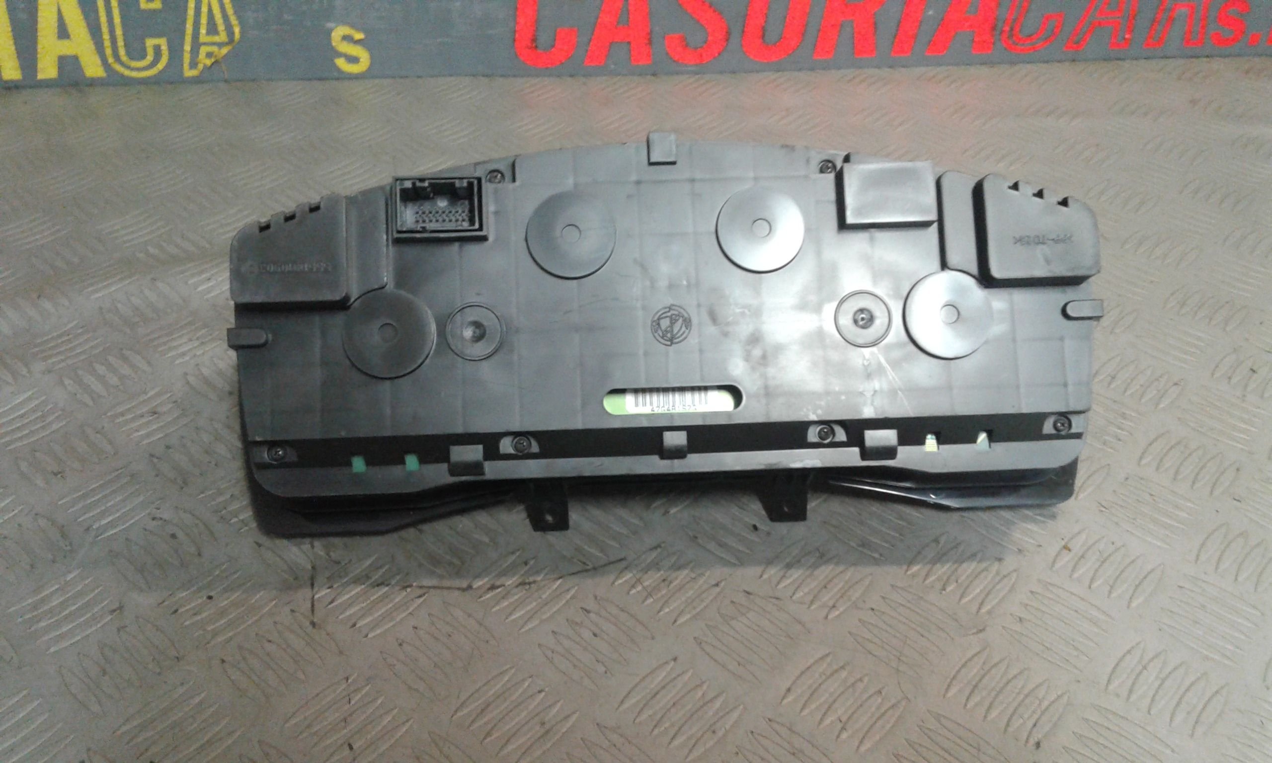 Quadro Portastrumenti 51735925 Usato