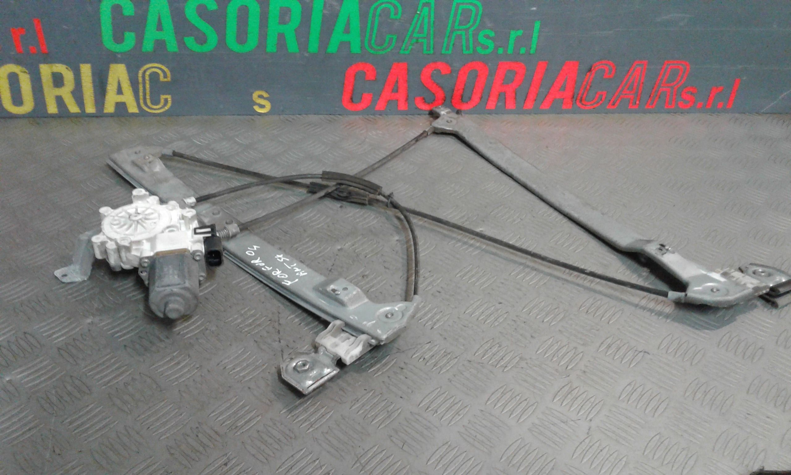 Alzacristallo Porta Ant. Sinistro Usato