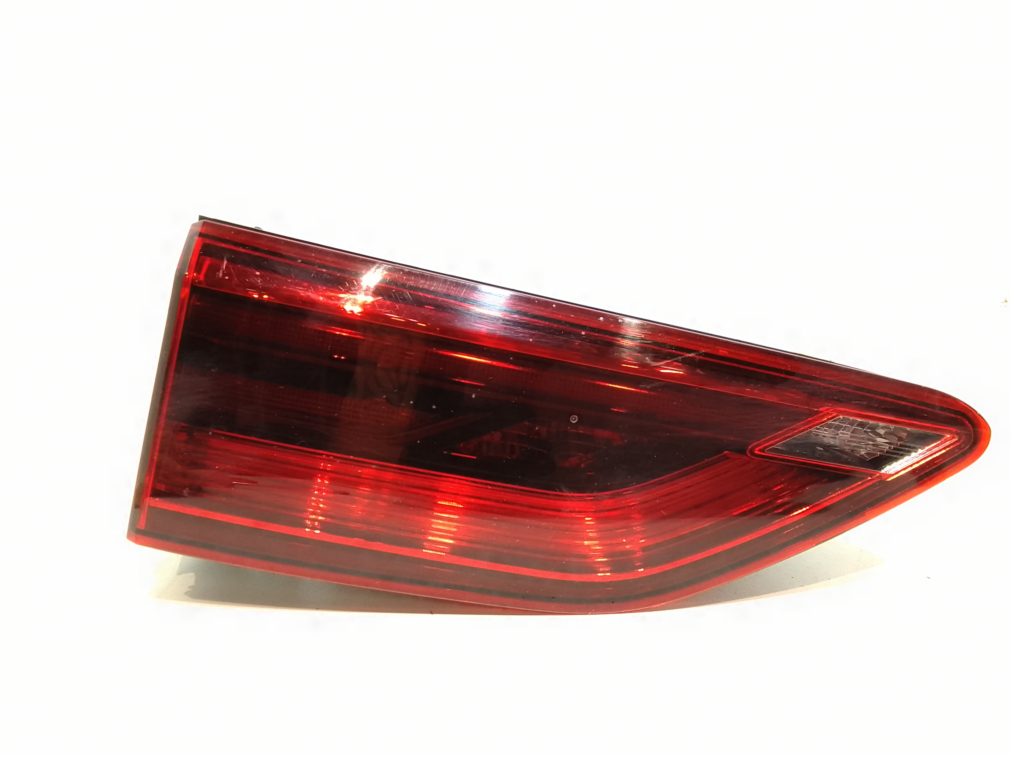 Fanale Post. Parte Int. Sinistro 5H0945093C Usato