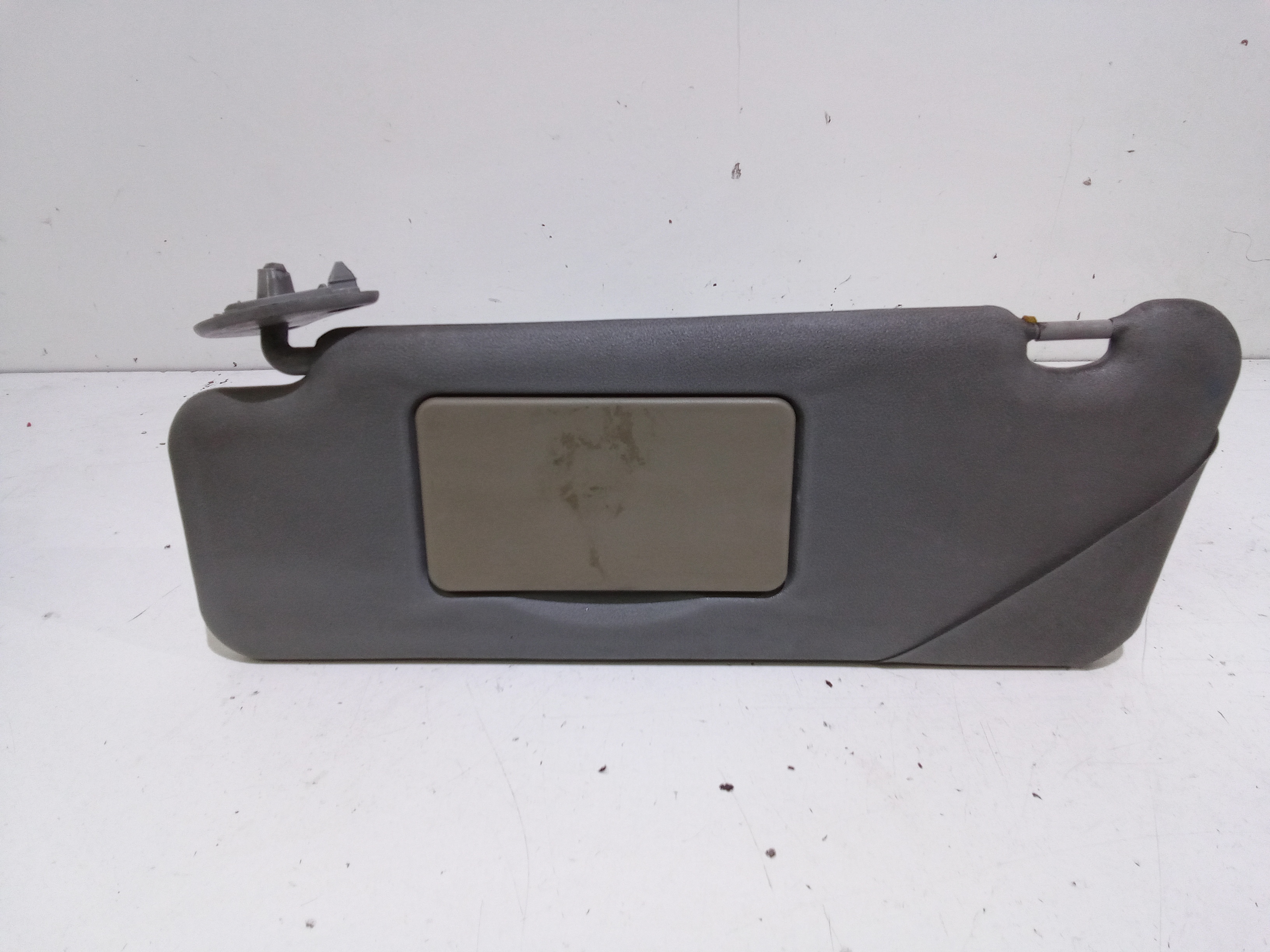 Aletta Parasole Parabrezza Sinistro Usato