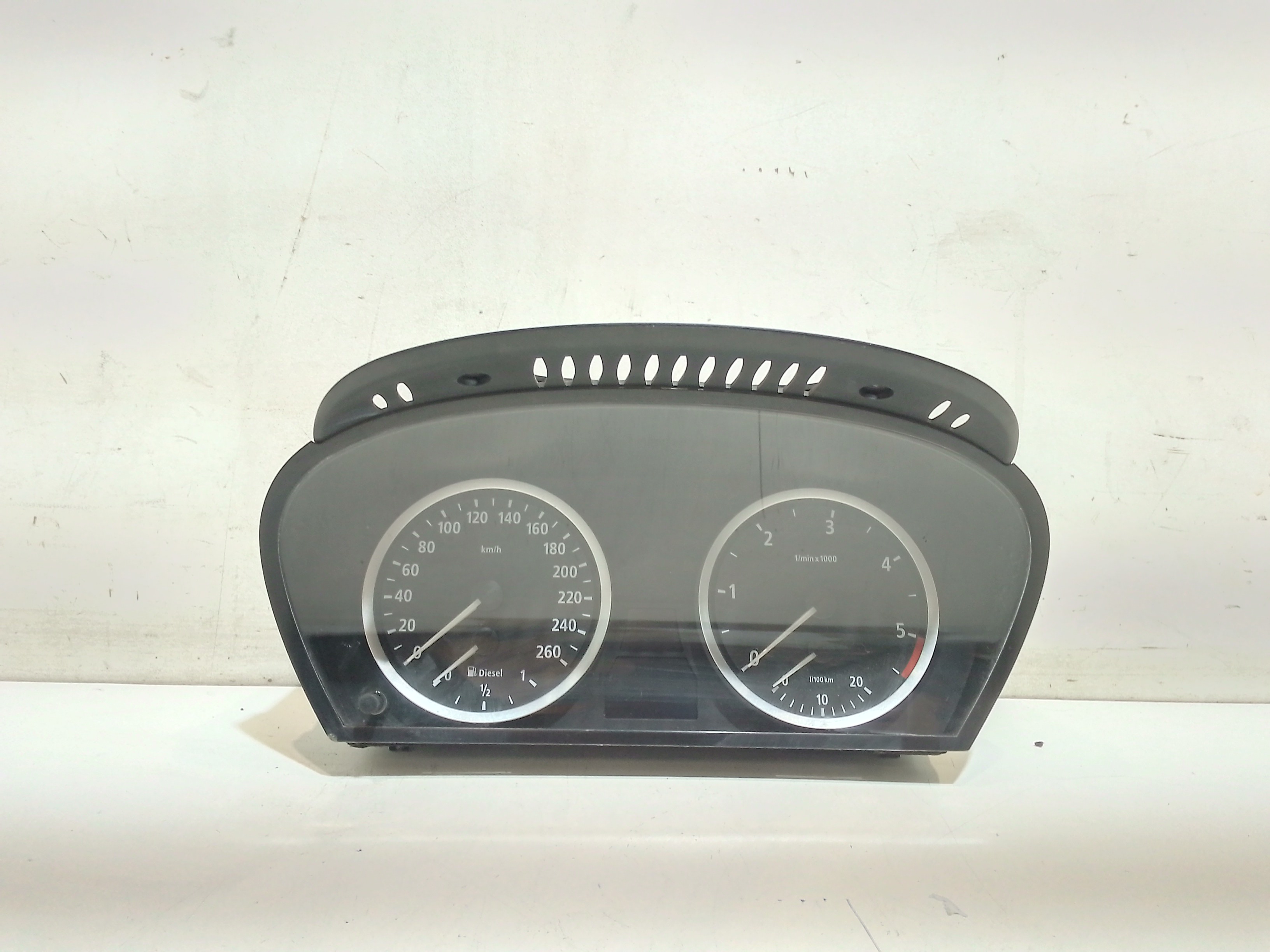 Quadro Portastrumenti 62109194881 Usato