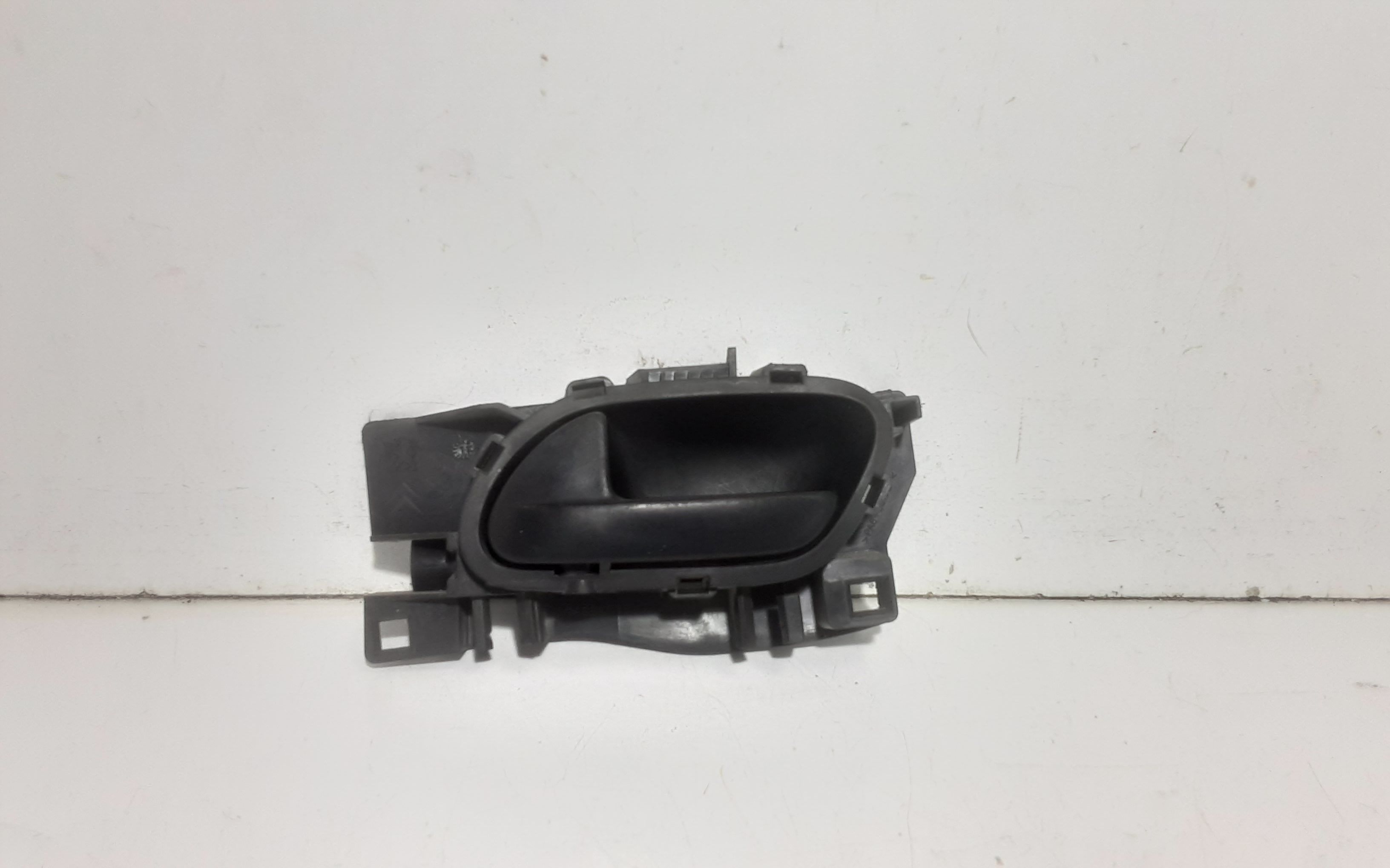 Maniglia Int. Apertura Porta Ant. Sinistro Usato