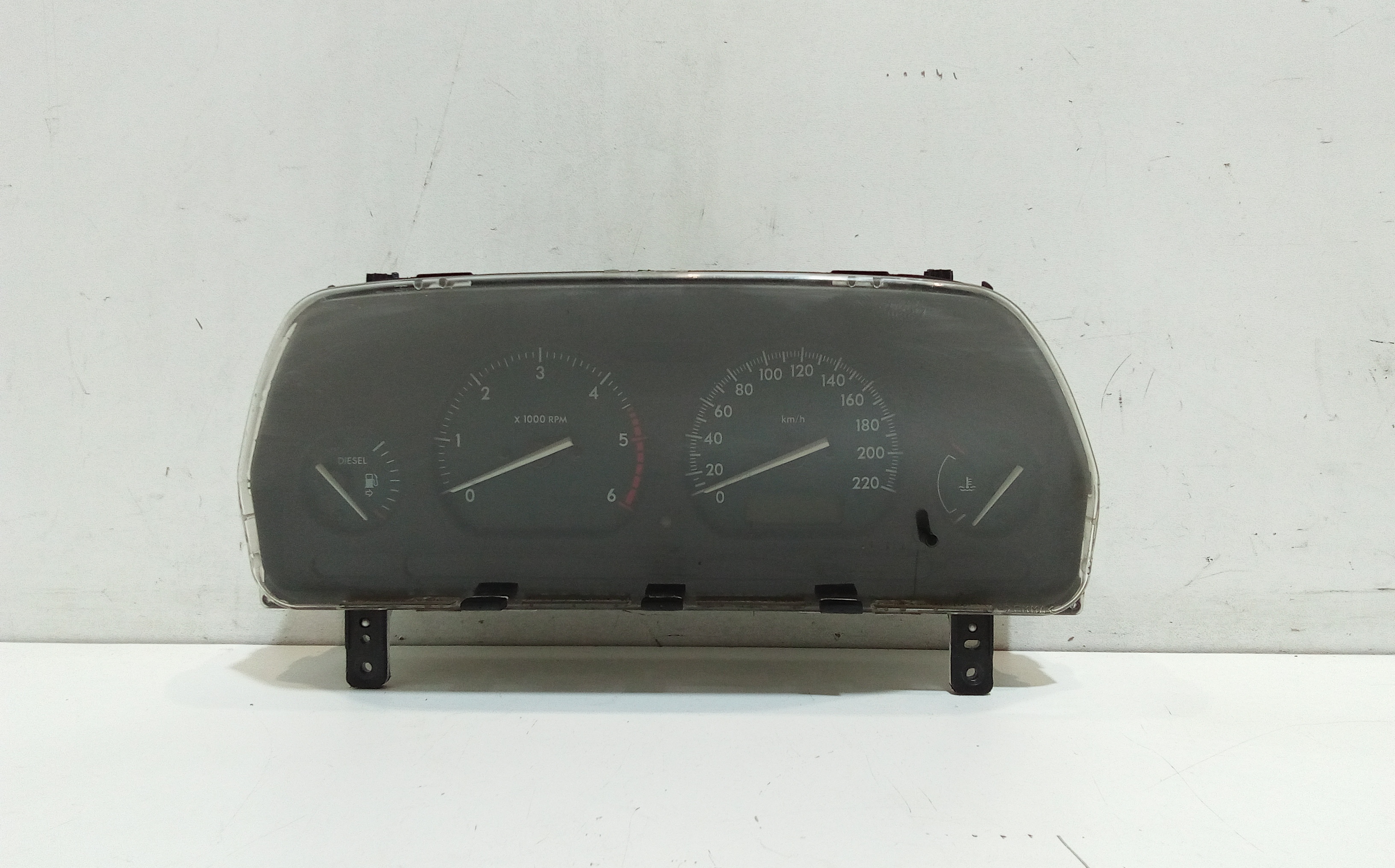 Quadro Portastrumenti Usato