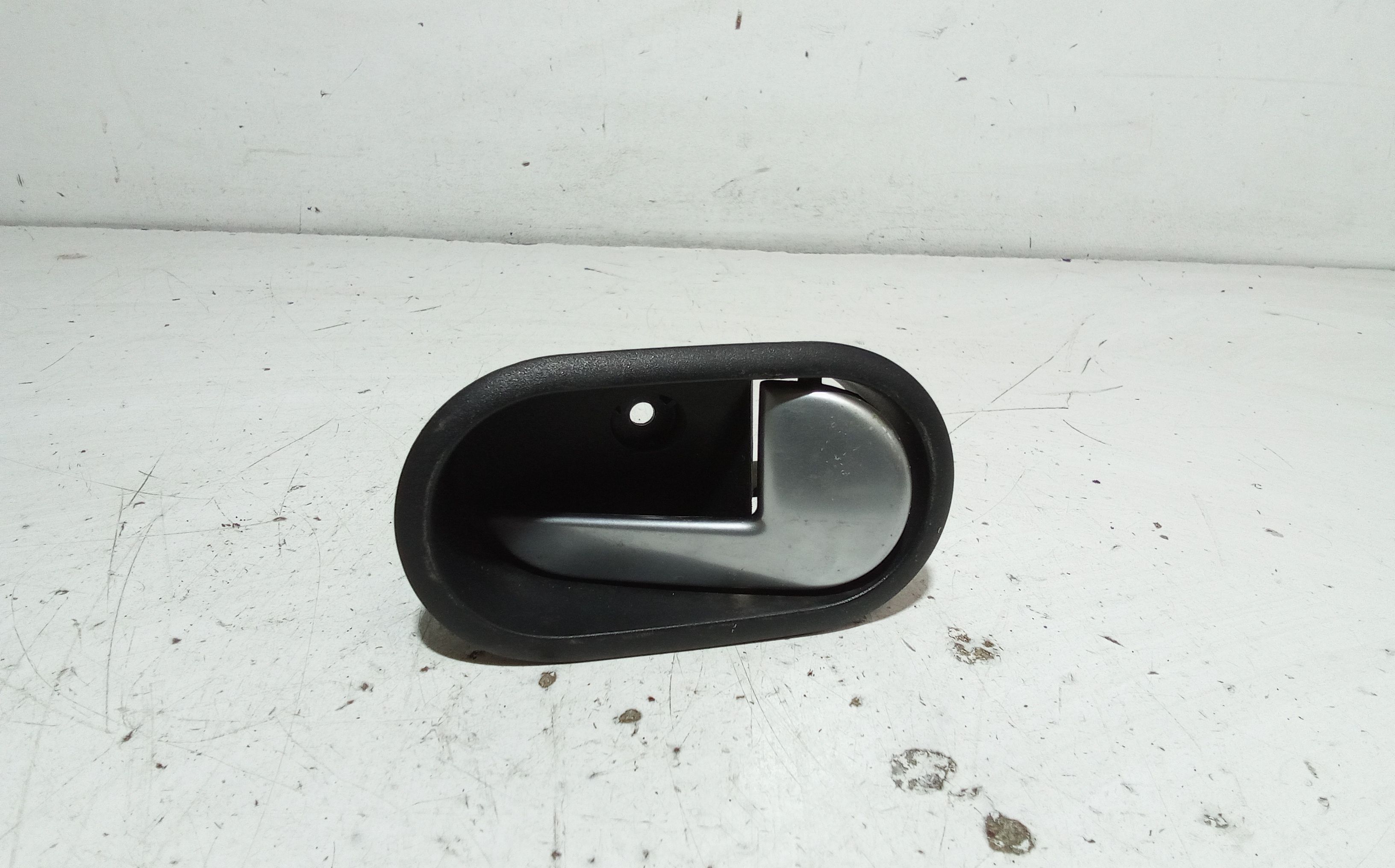 Maniglia Int. Apertura Porta Ant. Destro Usato