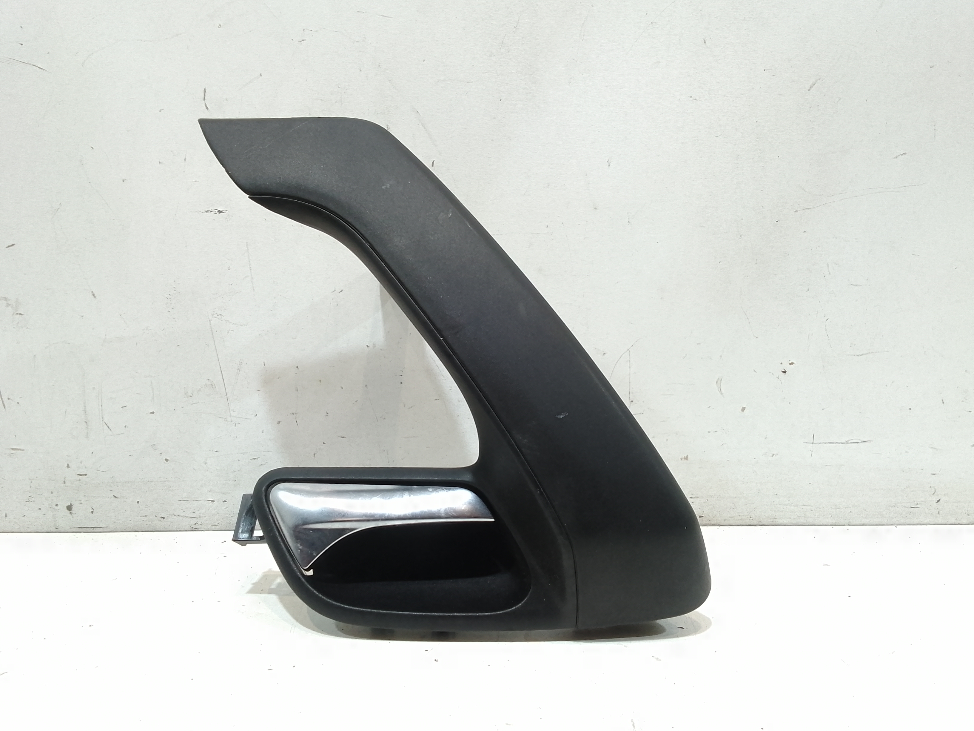 Maniglia Int. Apertura Porta Post. Destro Usato