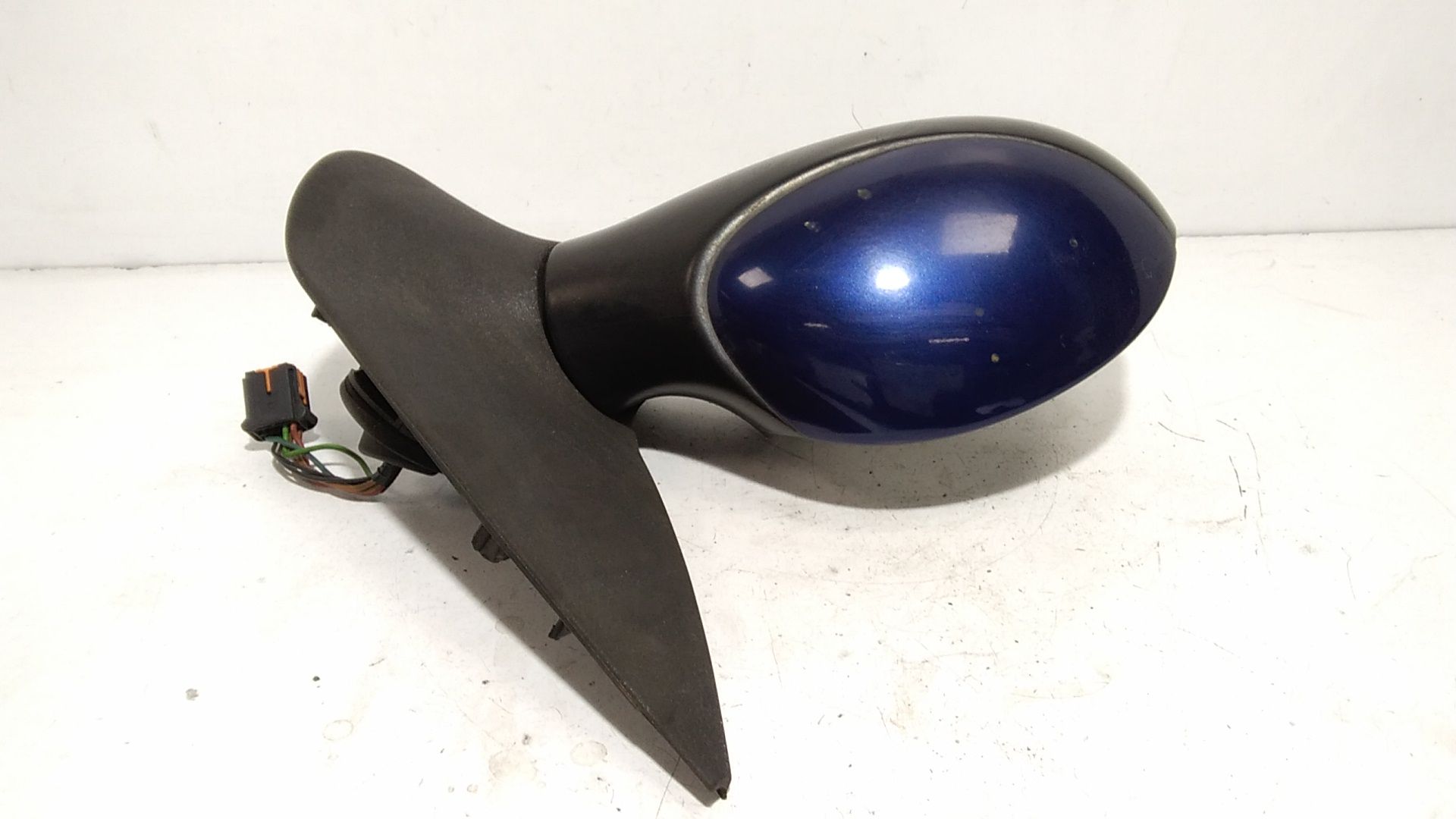 Retrovisore Est. Destro 1607130780 Usato