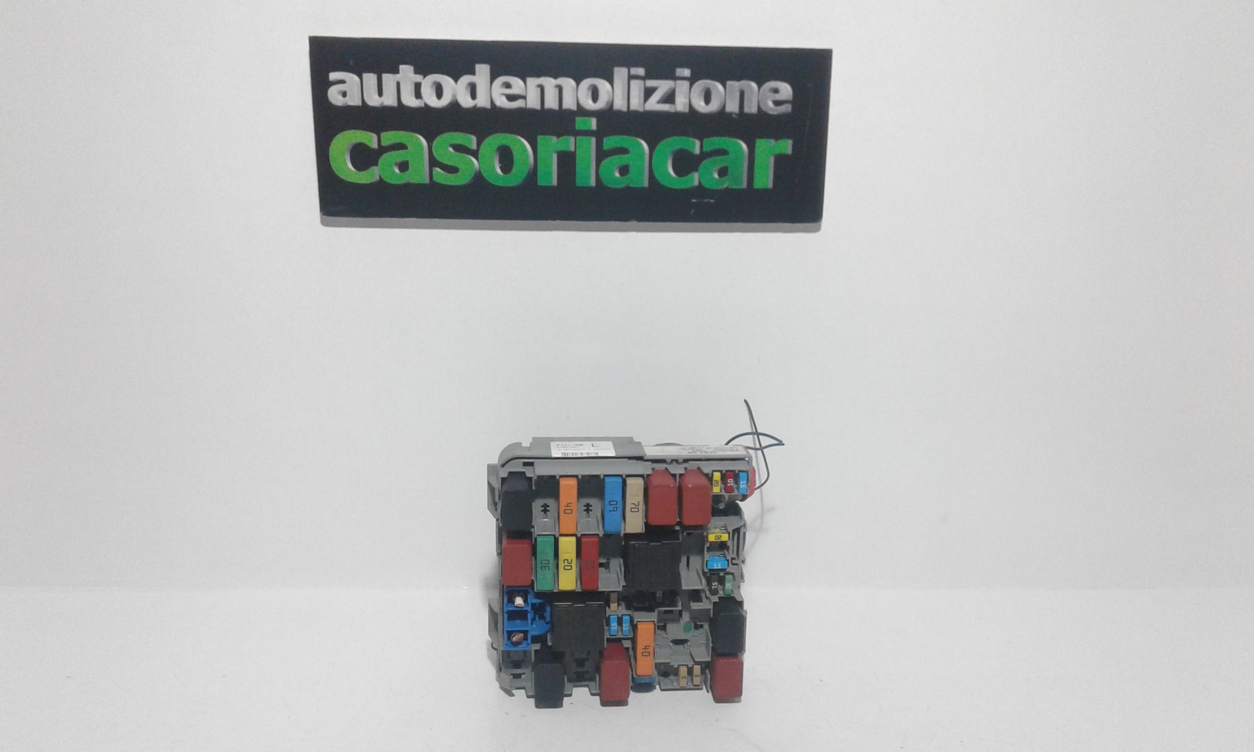 Scatola Fusibili 156091852 Usato