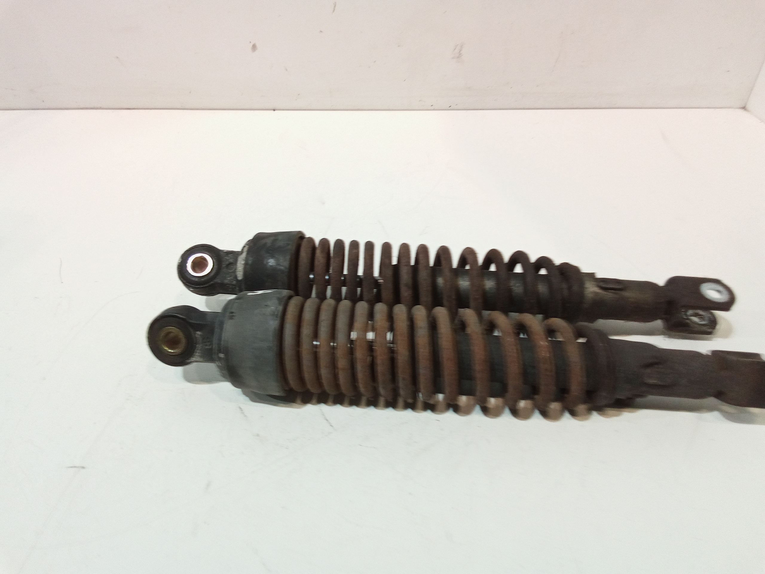 Ammortizzatore Ant. Destro + Ammortizzatore Ant. Sinistro Usato