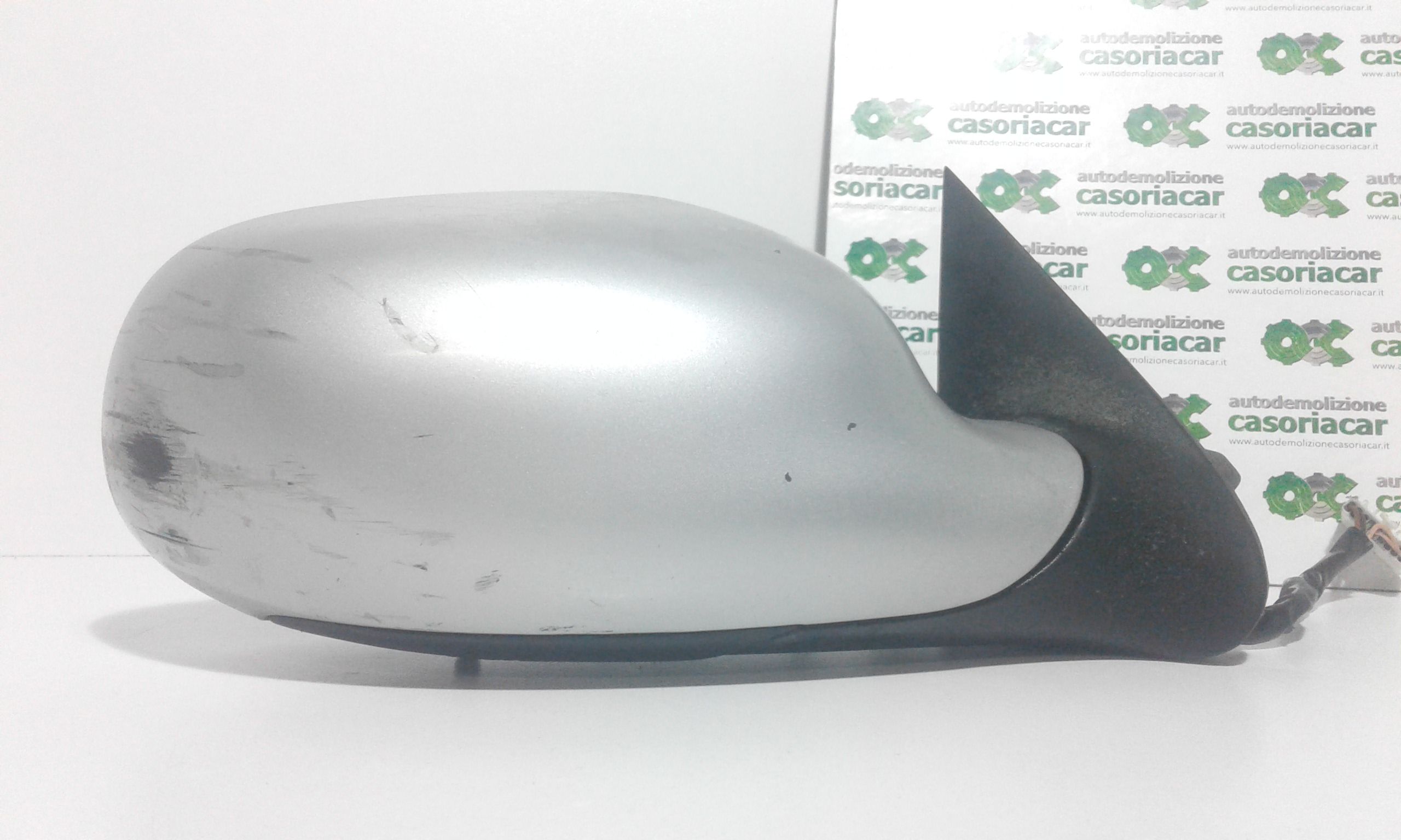 Retrovisore Est. Destro Usato