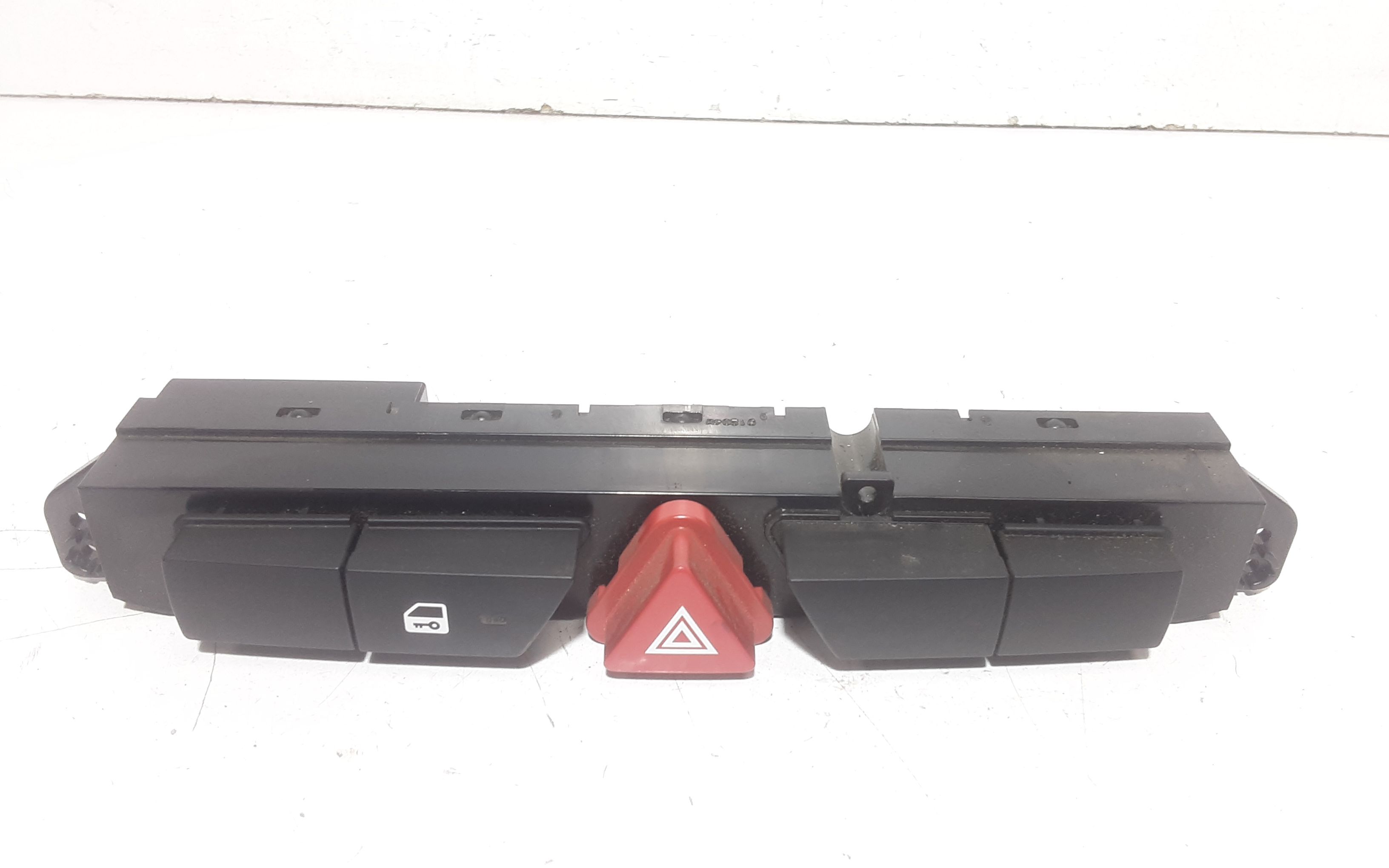 Blocco Comandi Multifunzioni 937001H030 Usato