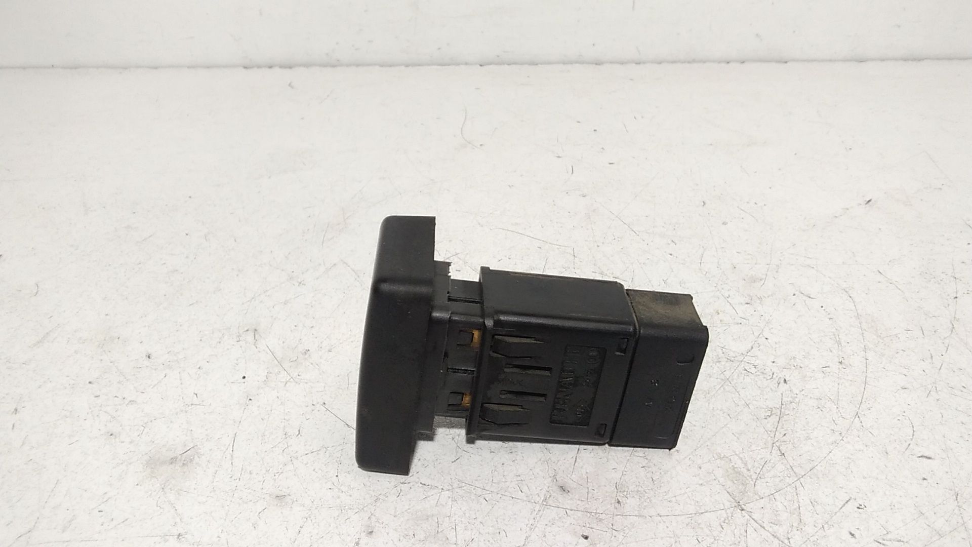 Interruttore Luci Emergenza Usato