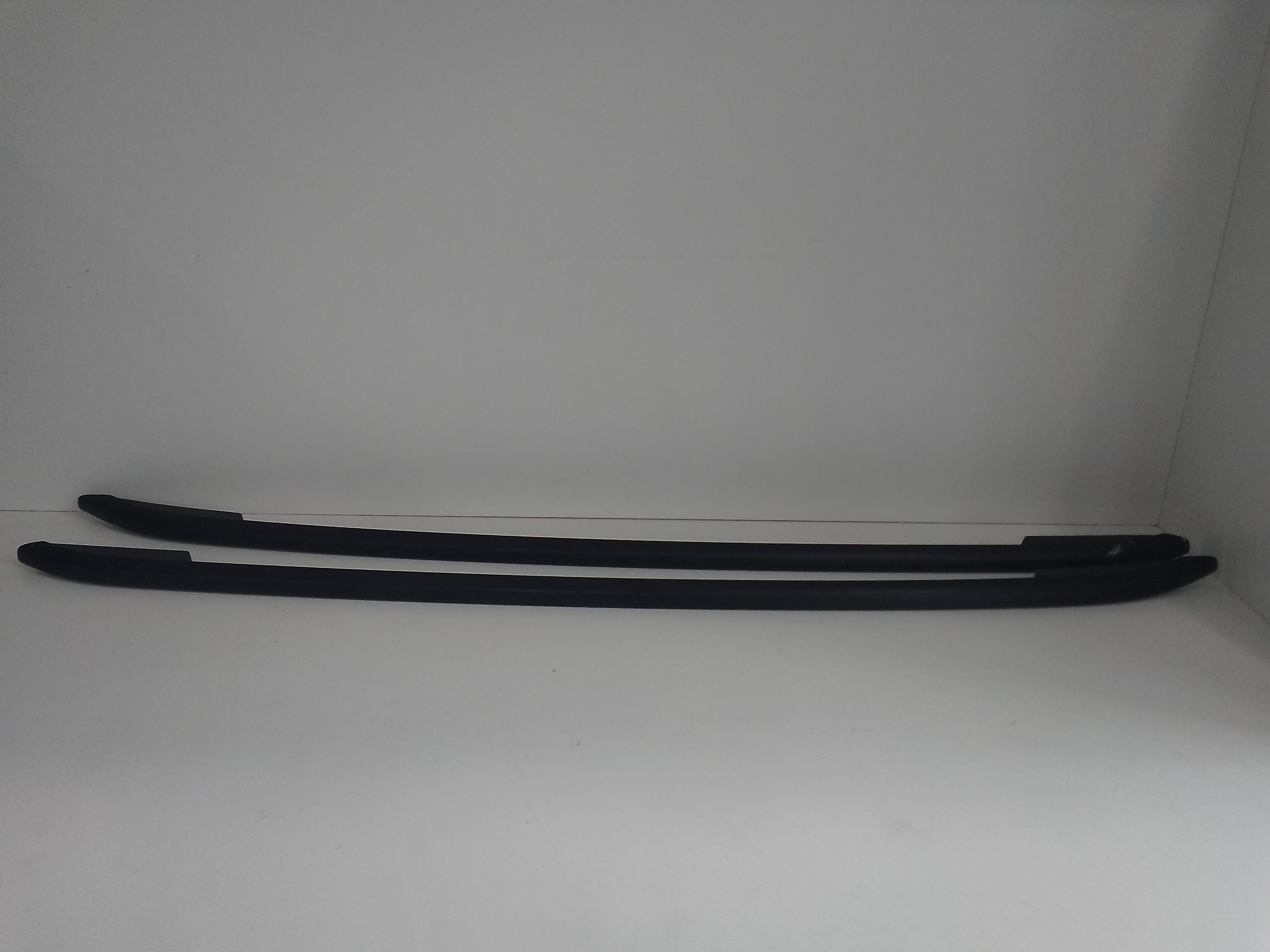 Barre Portatutto Per Mancorrente Tetto Destro + Barre Portatutto Per Mancorrente Tetto Sinistro Usato