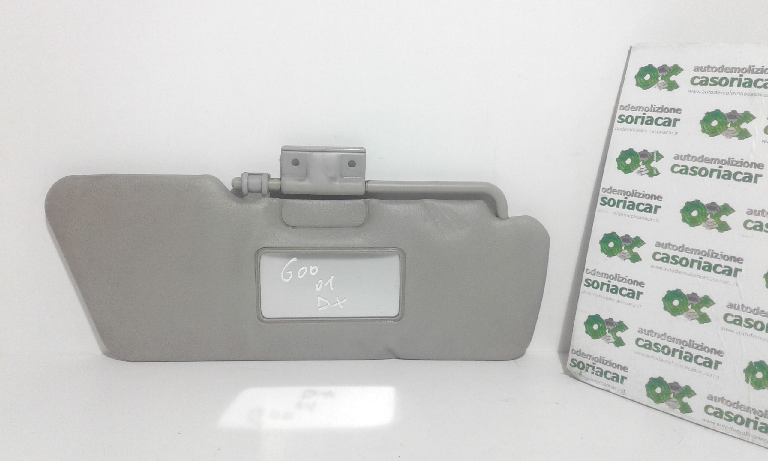 Aletta Parasole Parabrezza Destro 735244339 Usato