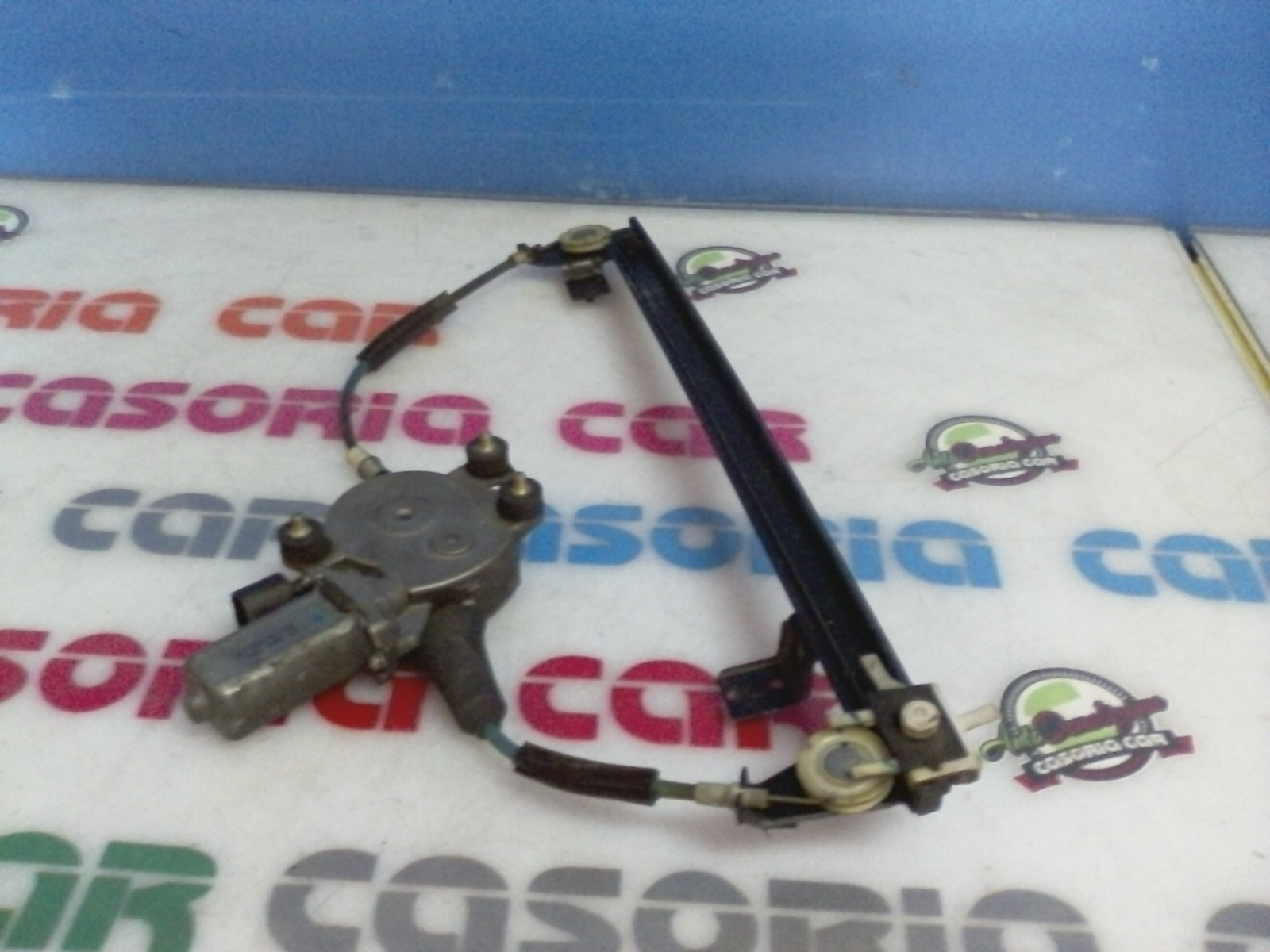 Alzacristallo Porta Ant. Destro Usato