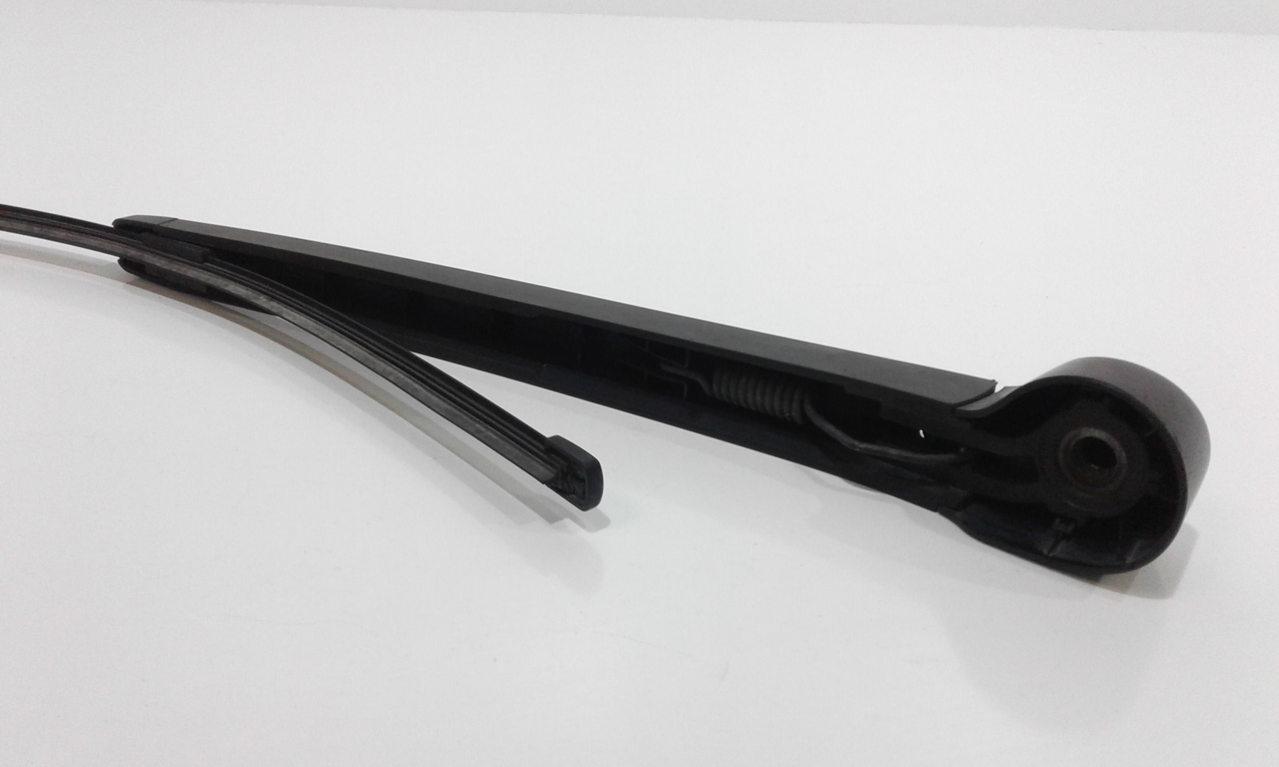 Braccio Tergilunotto 5F3955707 Usato