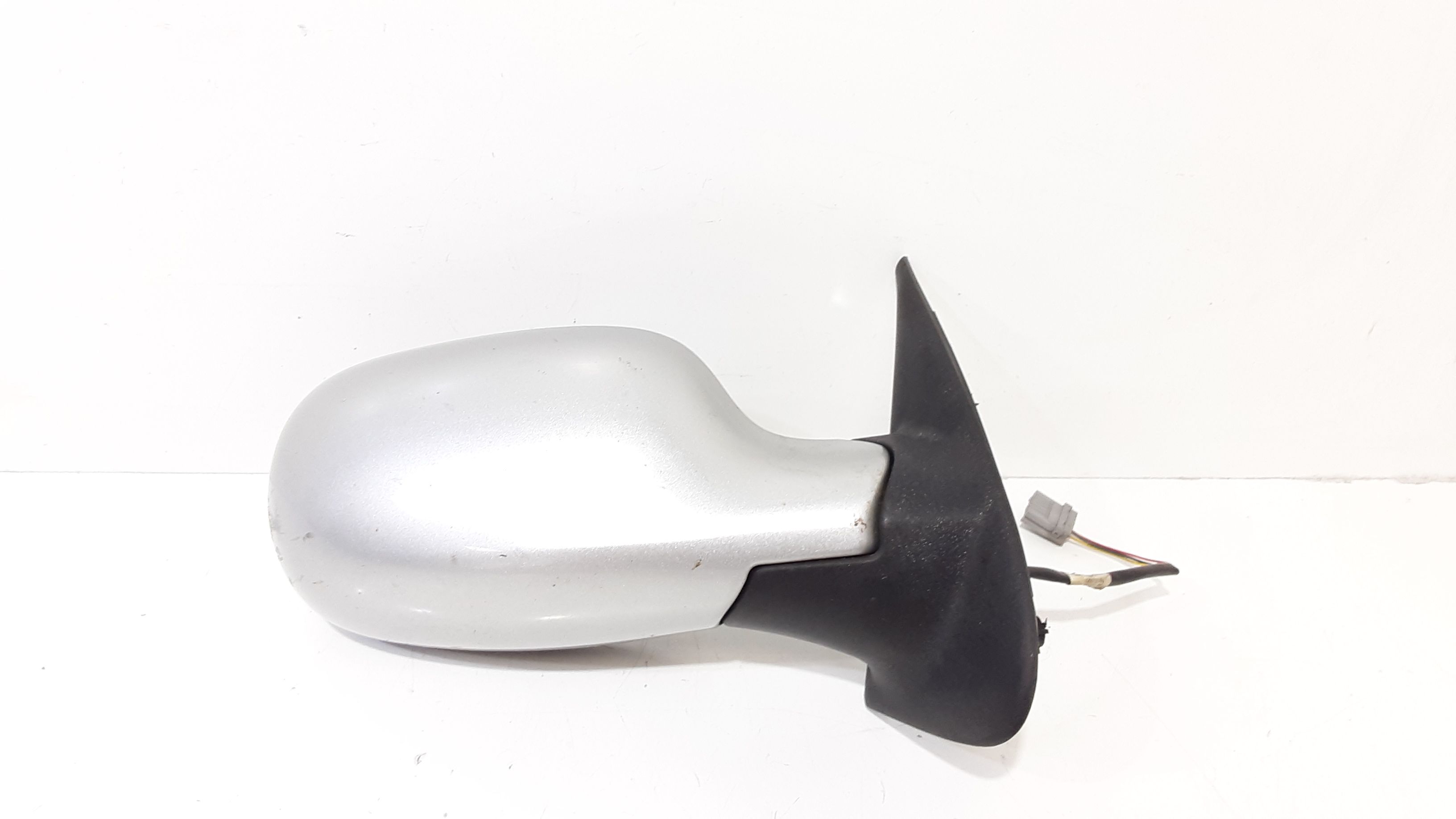 Retrovisore Est. Destro Usato