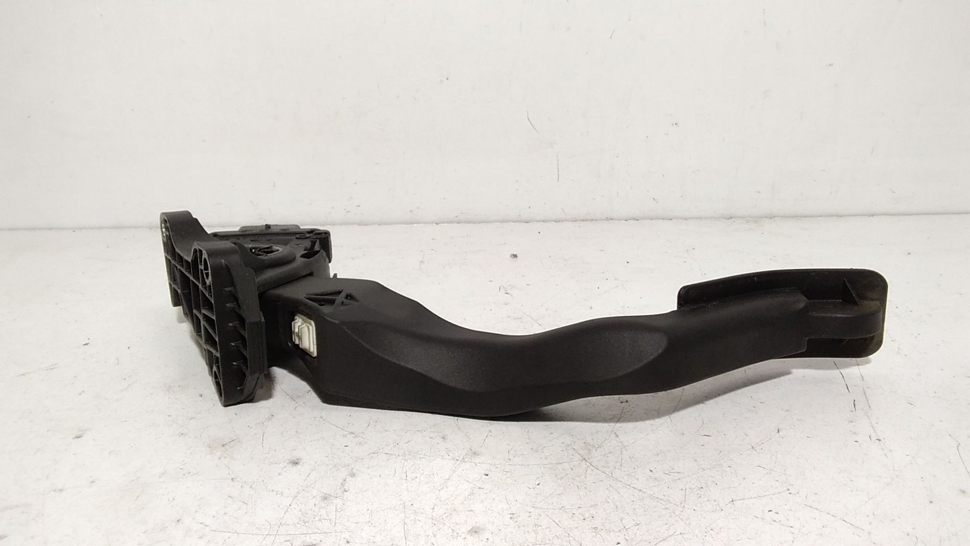 Pedale Acceleratore 1601CW Usato